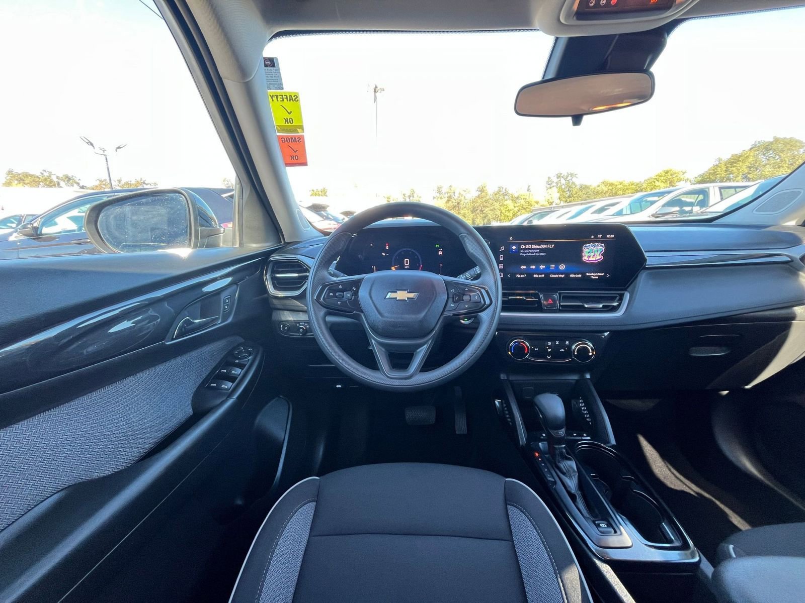 Thumbnail: 2025 Chevrolet TrailBlazer - 32