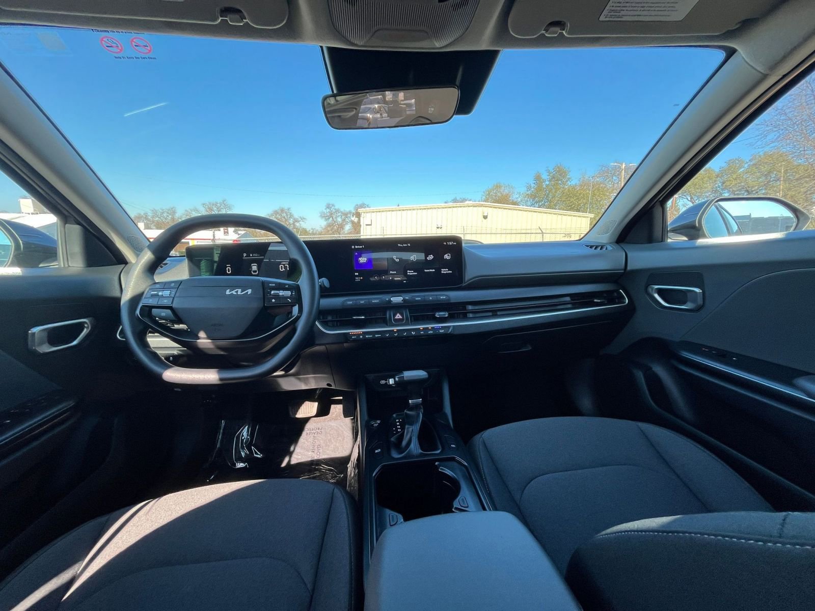 Thumbnail: 2025 Kia K4 - 32