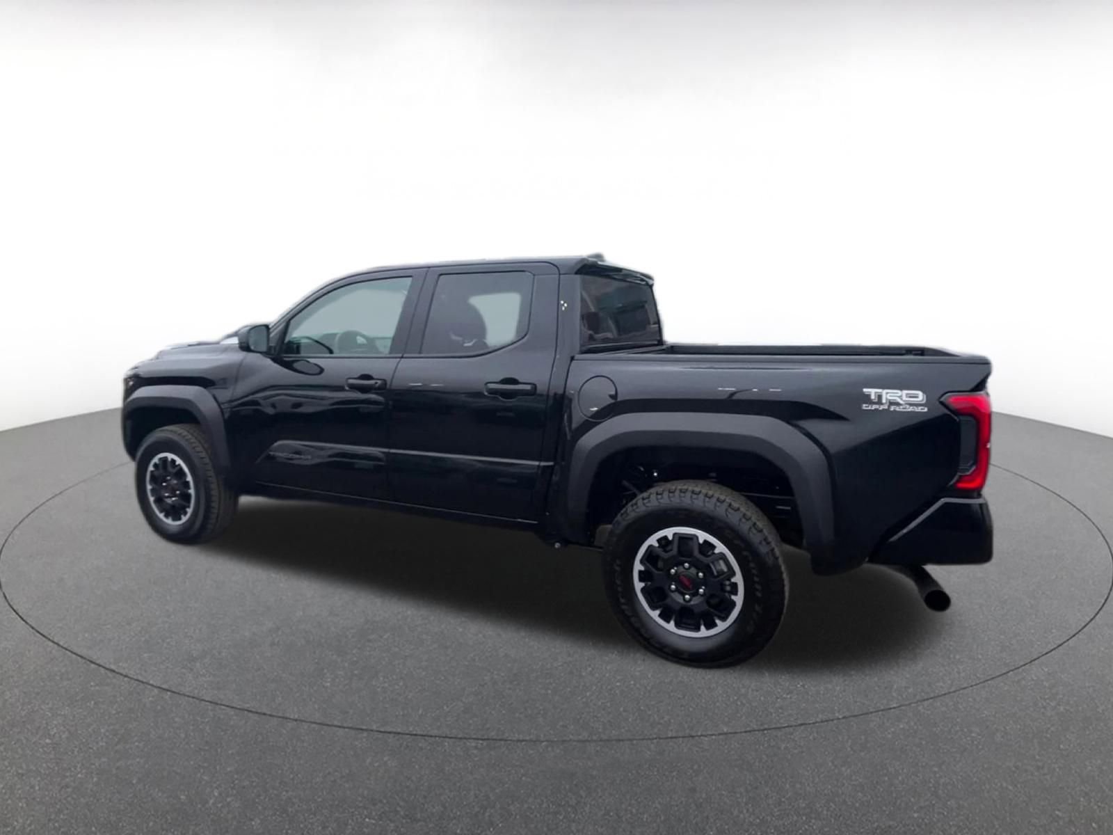 Thumbnail: 2025 Toyota Tacoma - 10
