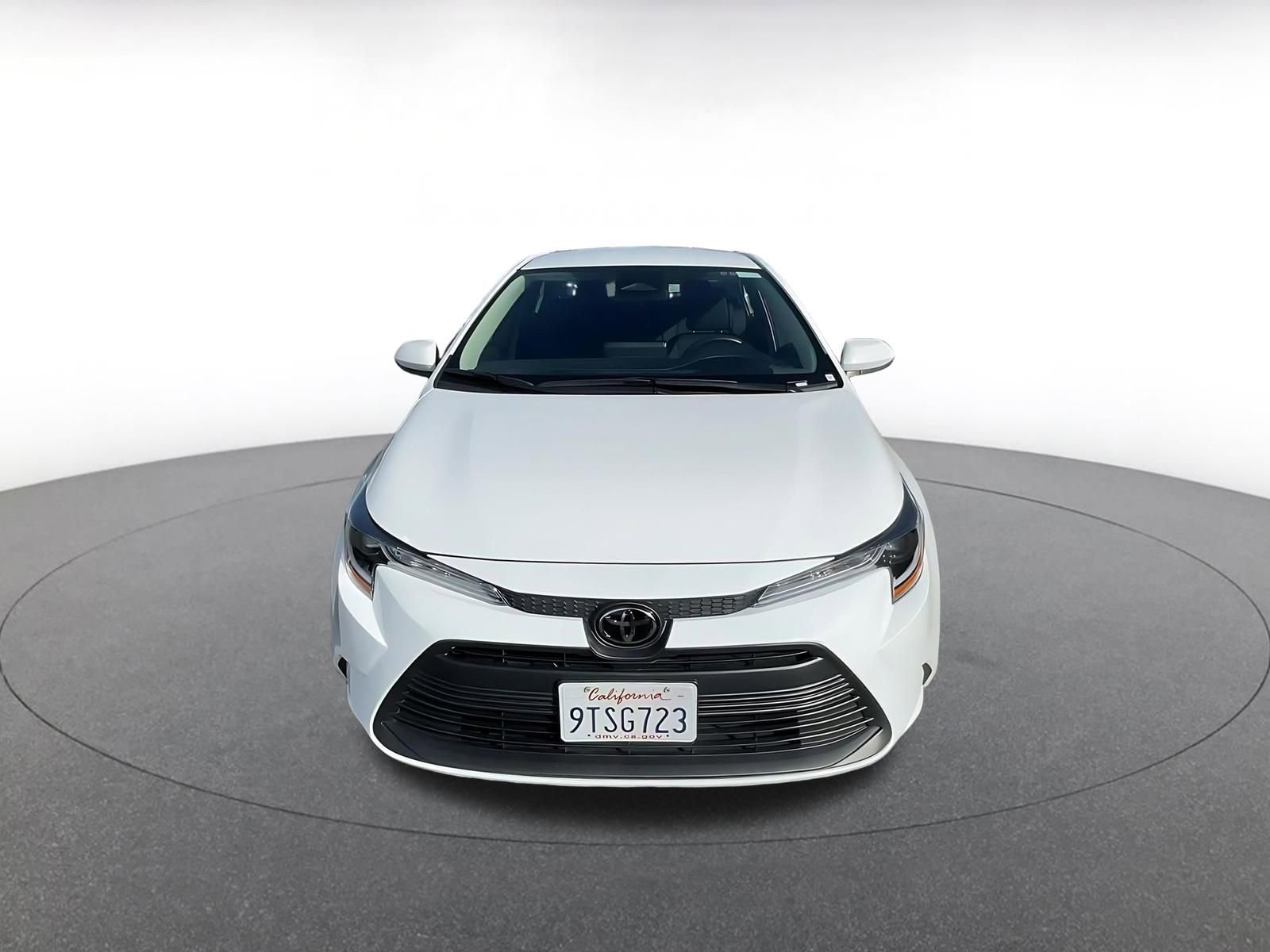 Thumbnail: 2025 Toyota Corolla - 4