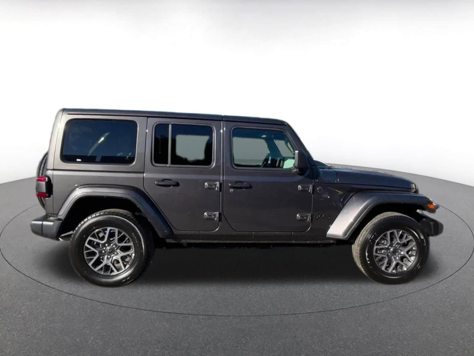 Thumbnail: 2025 Jeep Wrangler - 22