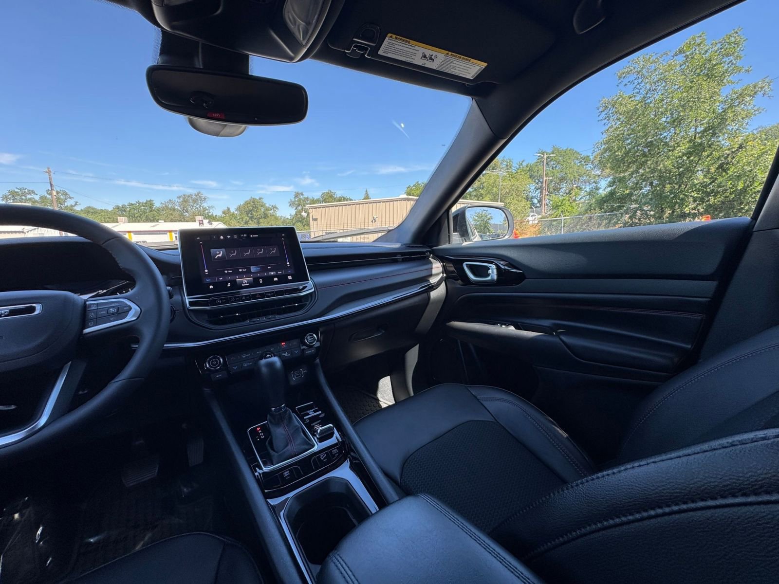 Thumbnail: 2025 Jeep Compass - 34