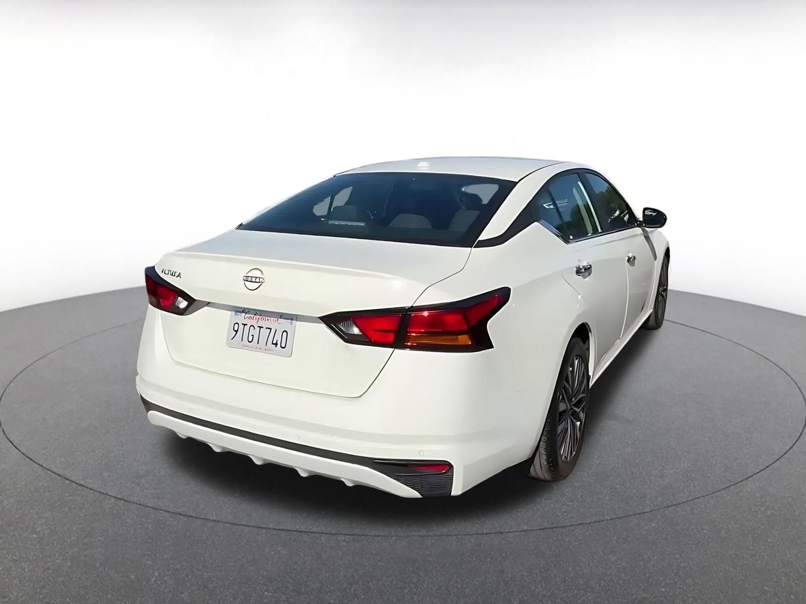 Thumbnail: 2025 Nissan Altima - 15