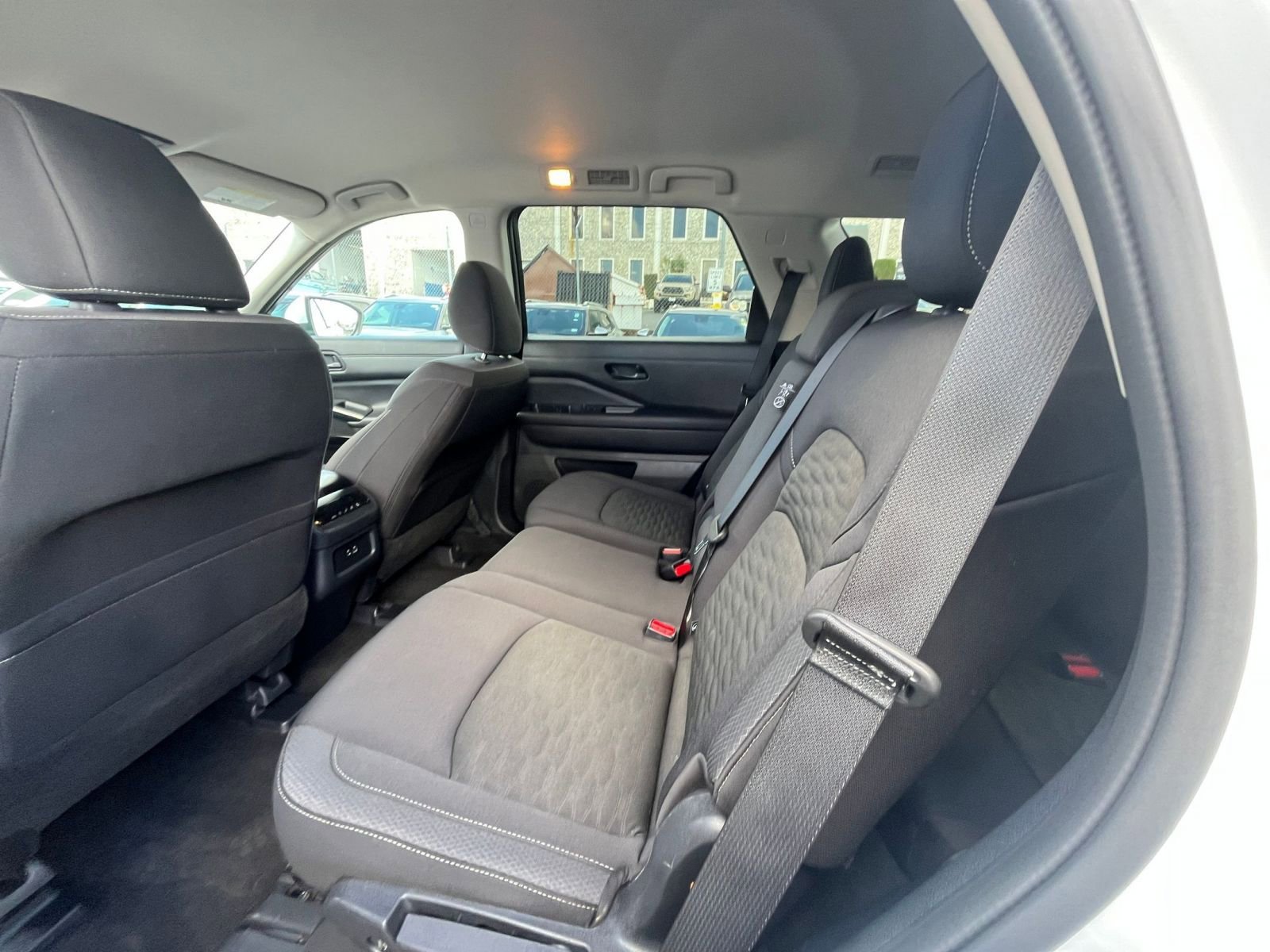 Thumbnail: 2025 Nissan Pathfinder - 28