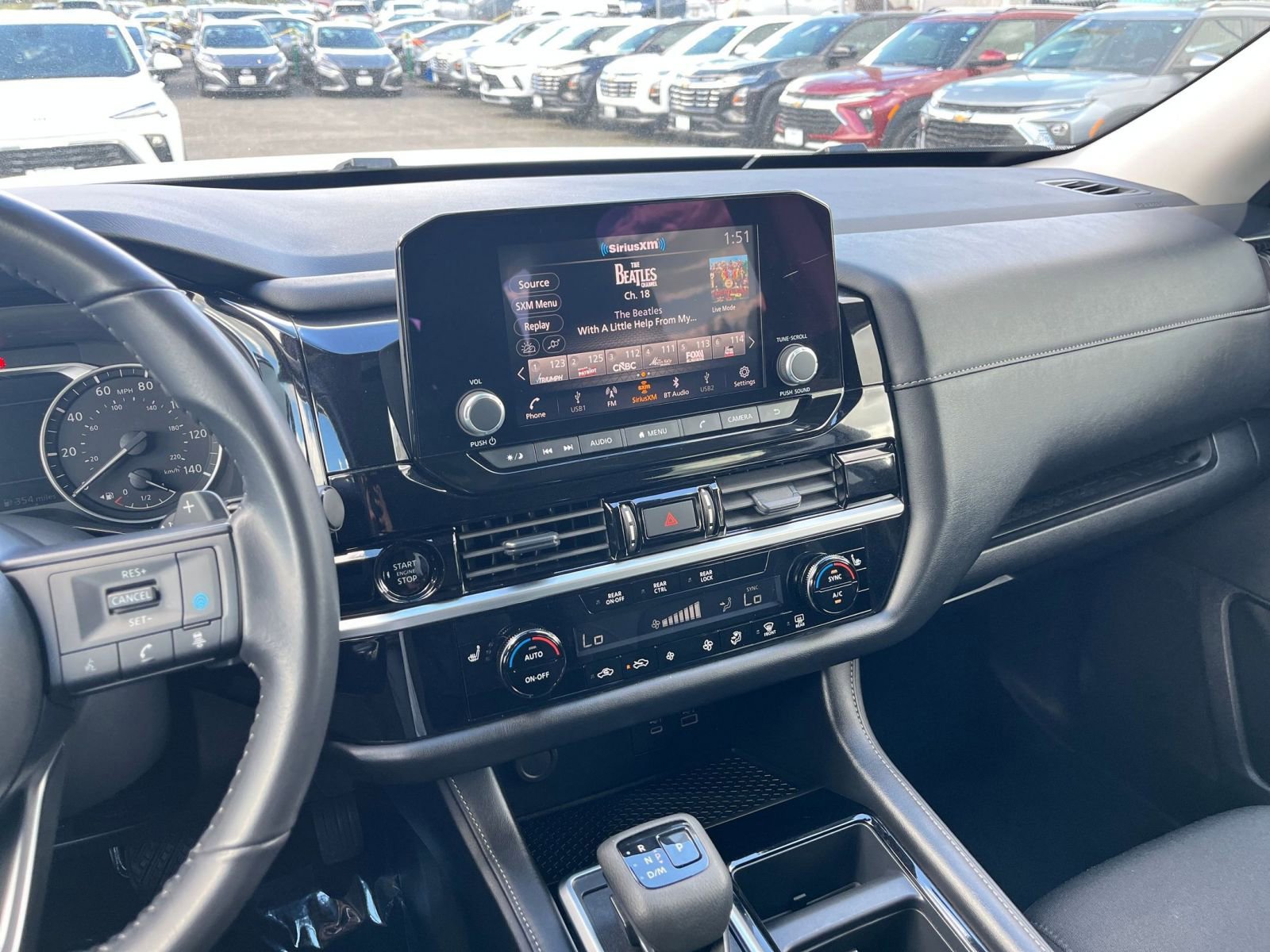 Thumbnail: 2025 Nissan Pathfinder - 17