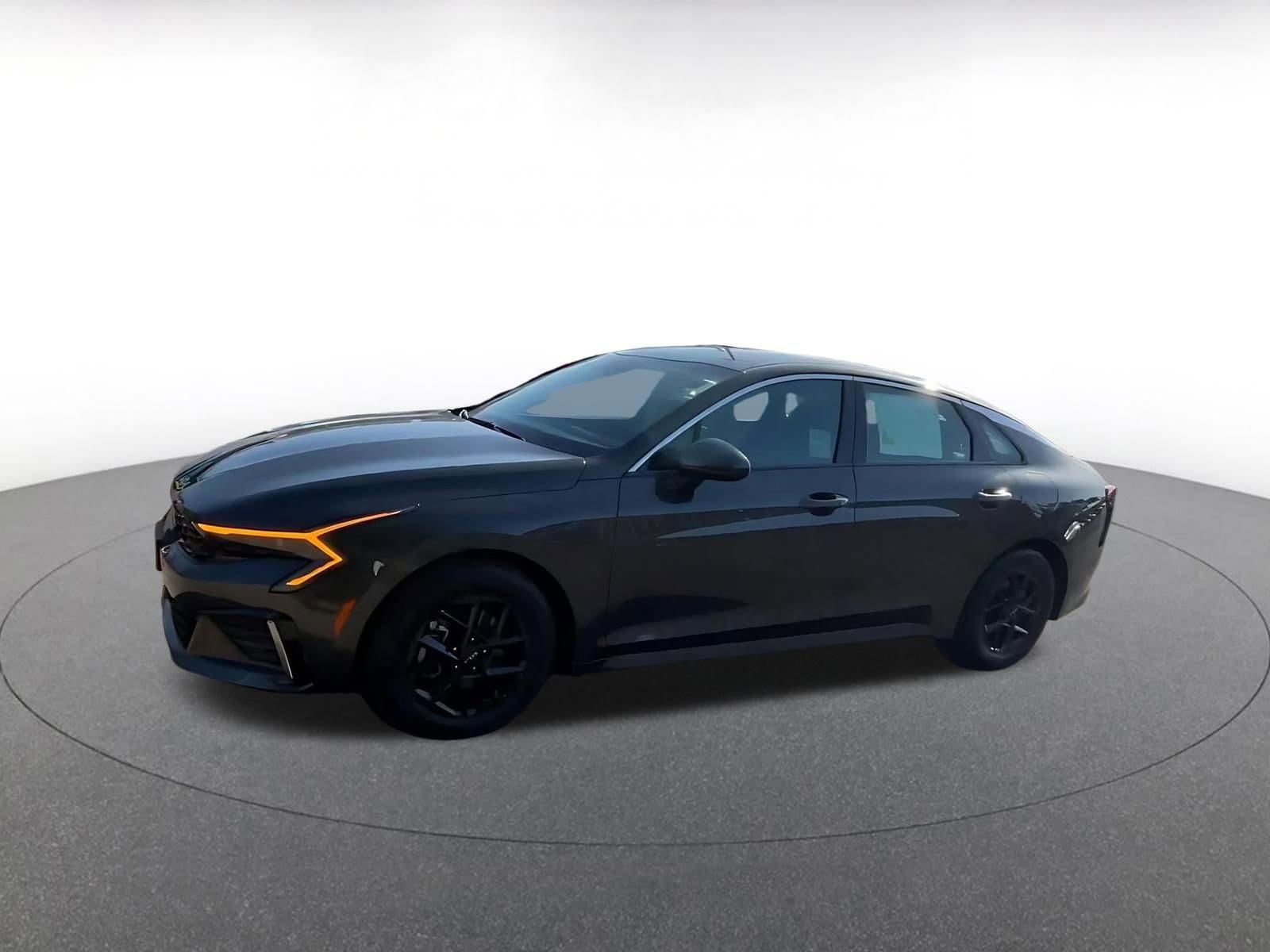 Thumbnail: 2025 Kia K5 - 8
