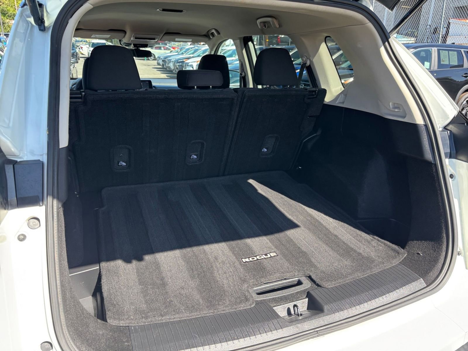 Thumbnail: 2024 Nissan Rogue - 30