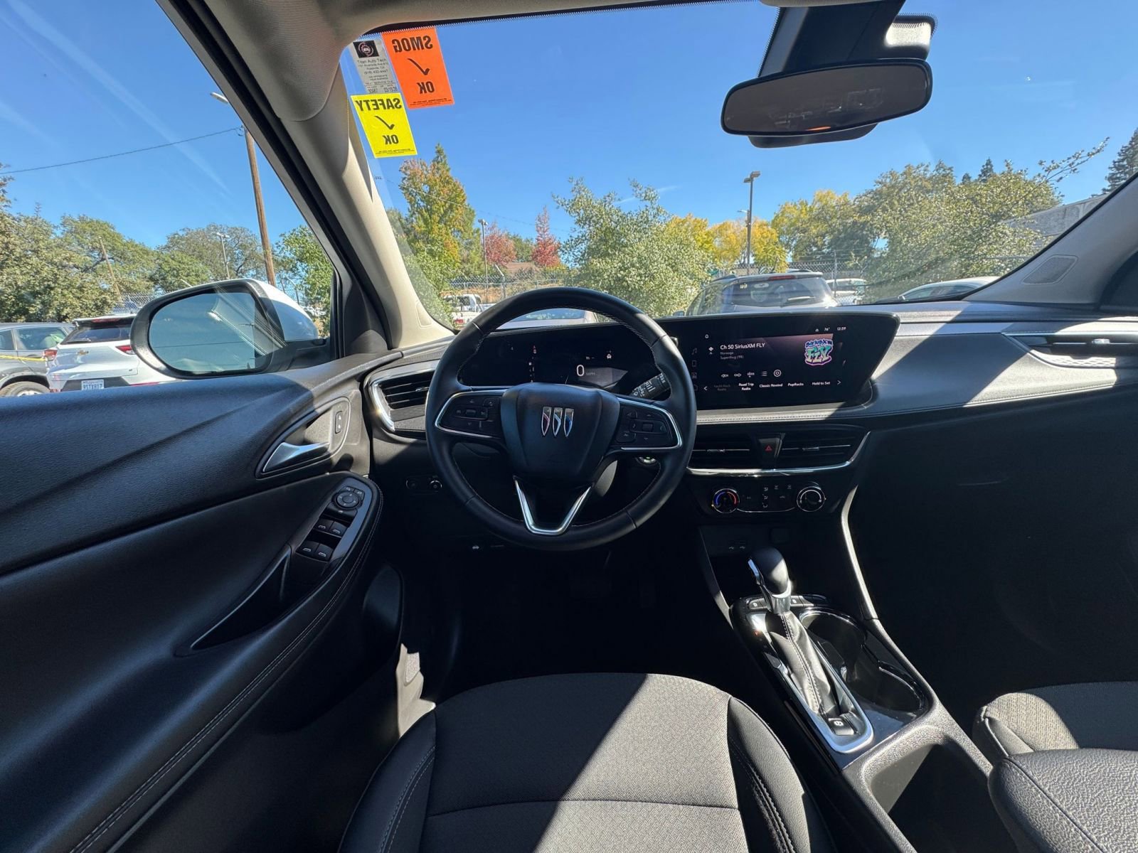 Thumbnail: 2025 Buick Encore GX - 32