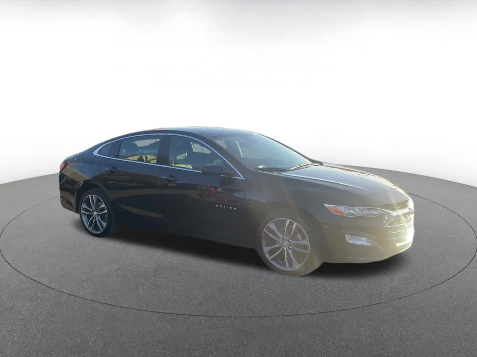 Thumbnail: 2024 Chevrolet Malibu - 1