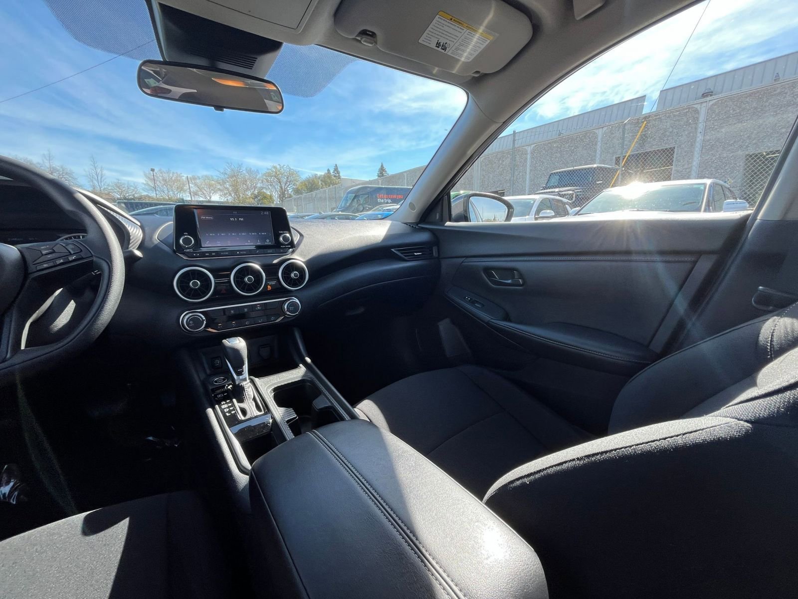 Thumbnail: 2025 Nissan Sentra - 33