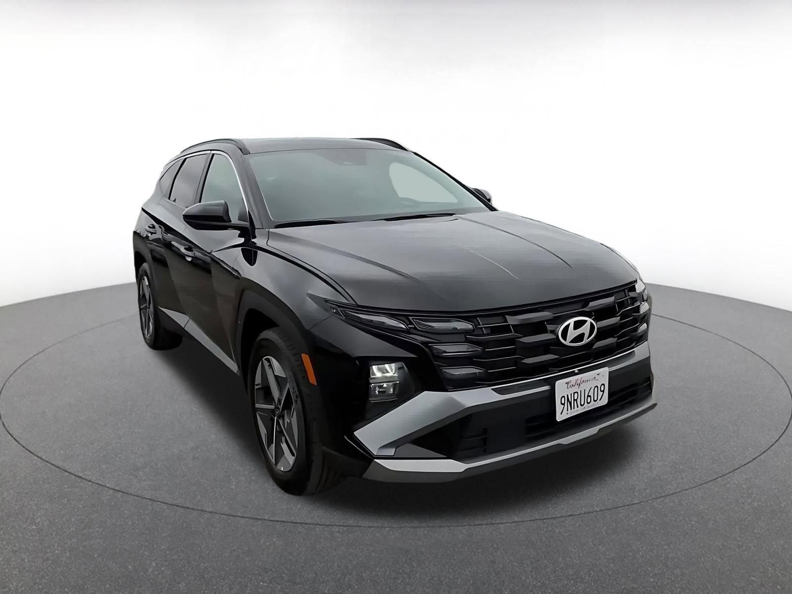 Thumbnail: 2025 Hyundai Tucson - 3