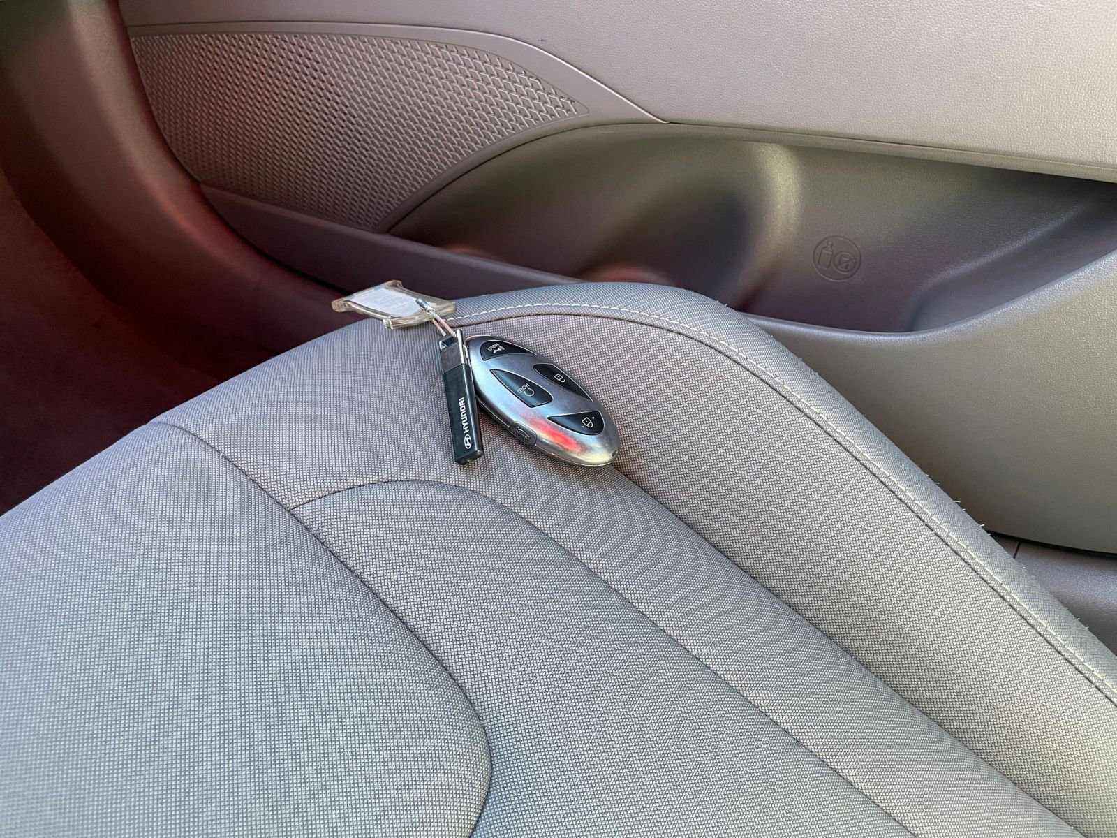 Thumbnail: 2025 Hyundai Elantra - 22