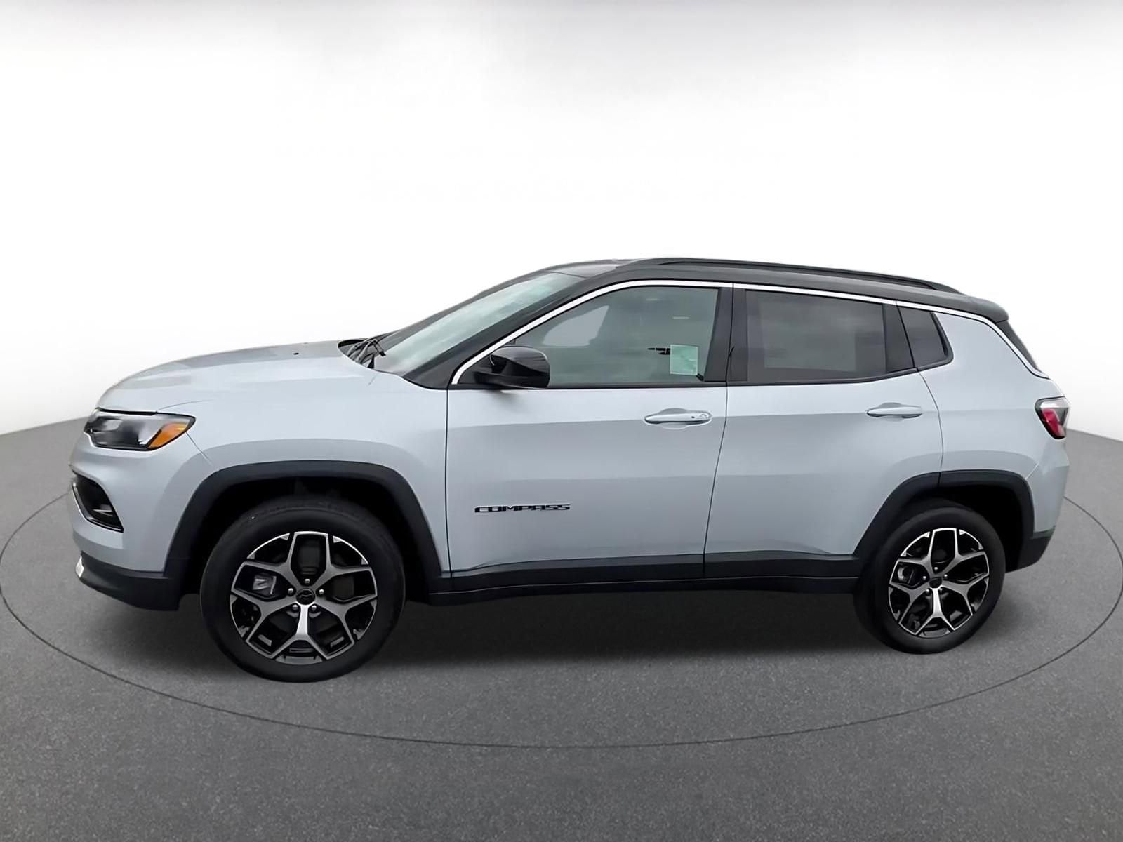 Thumbnail: 2025 Jeep Compass - 8