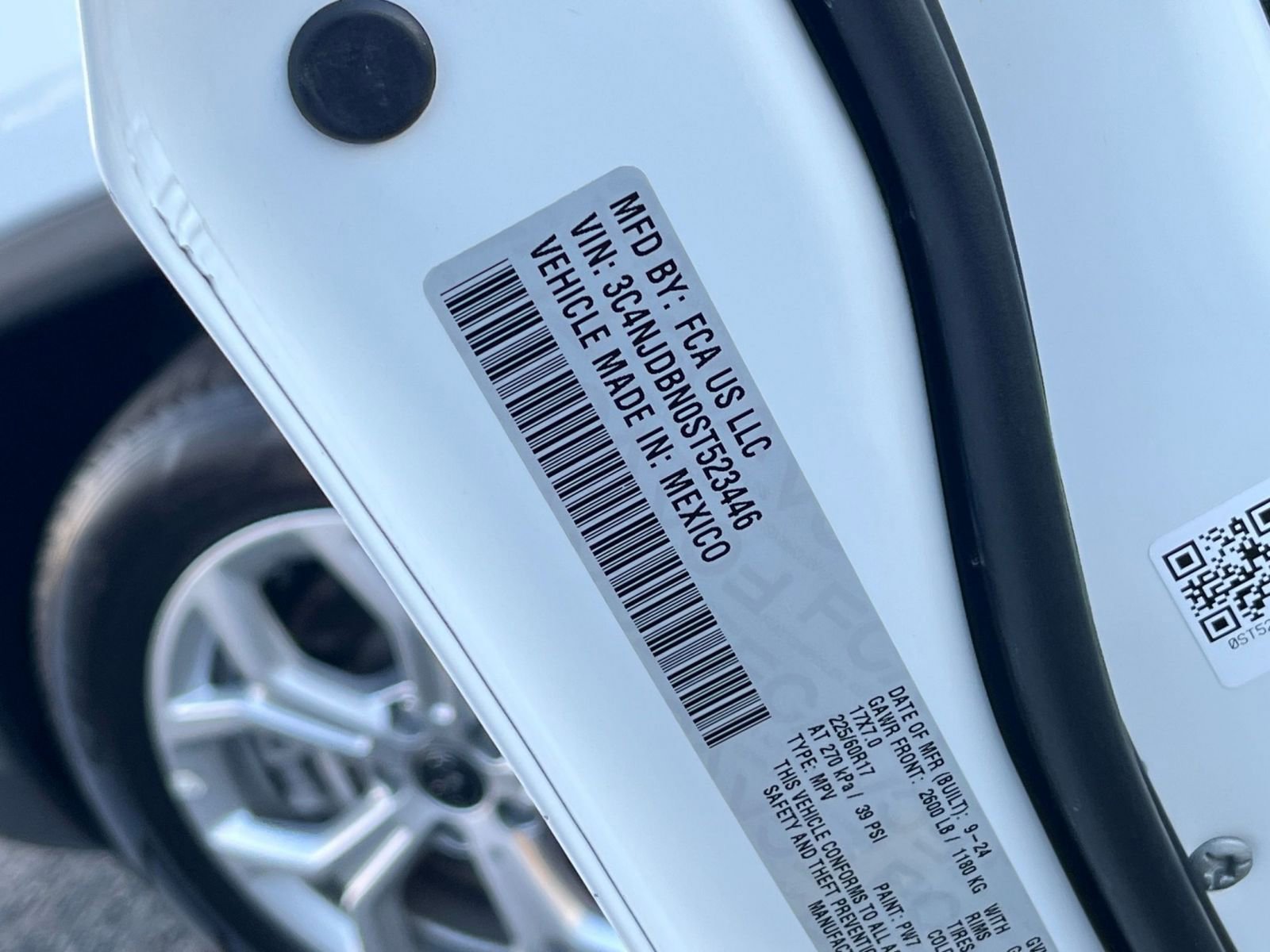 Thumbnail: 2025 Jeep Compass - 28