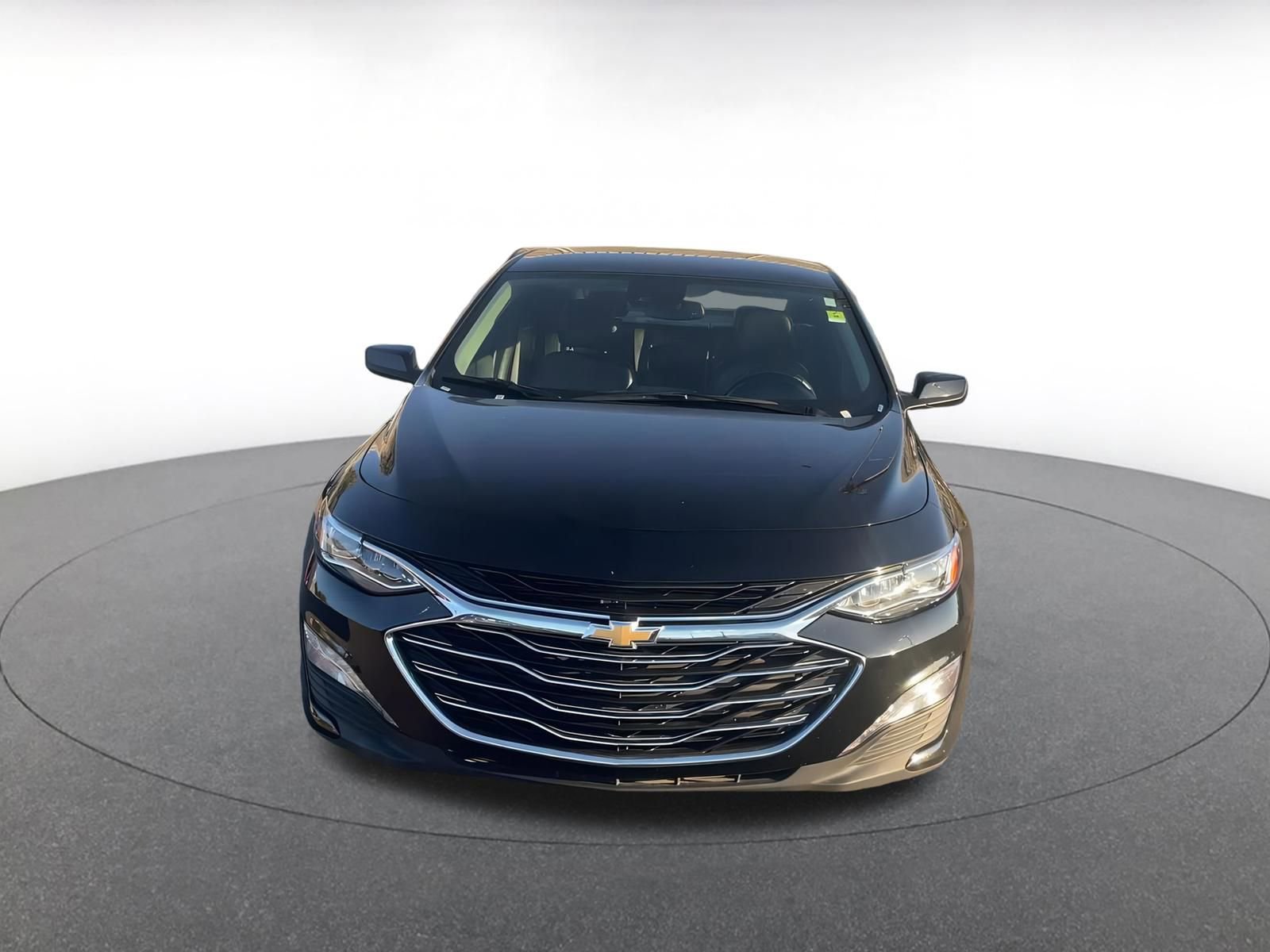 Thumbnail: 2024 Chevrolet Malibu - 3