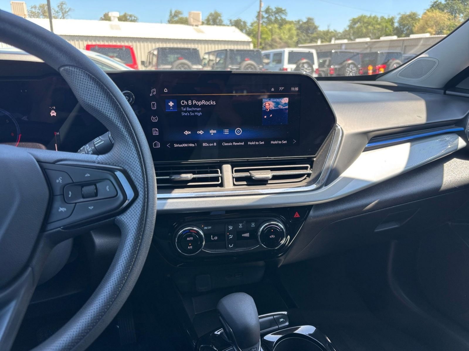 Thumbnail: 2025 Chevrolet Trax - 17