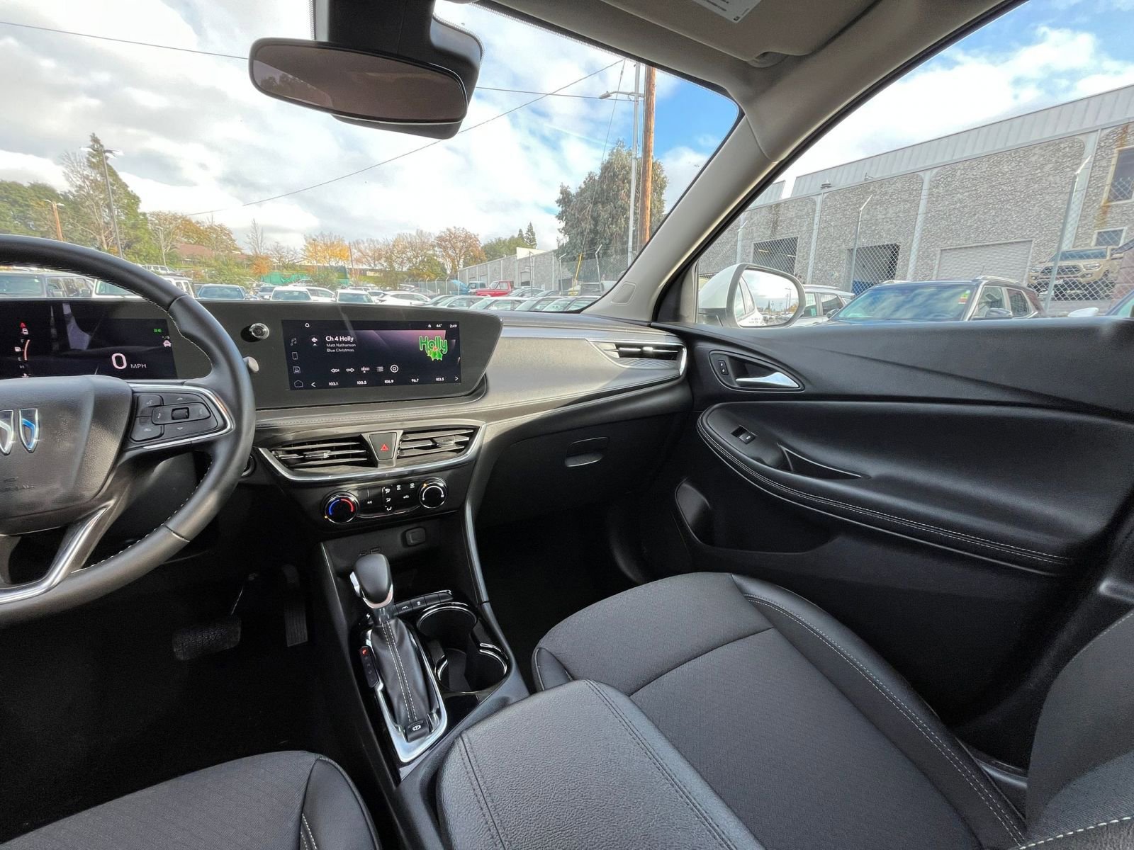 Thumbnail: 2025 Buick Encore GX - 33