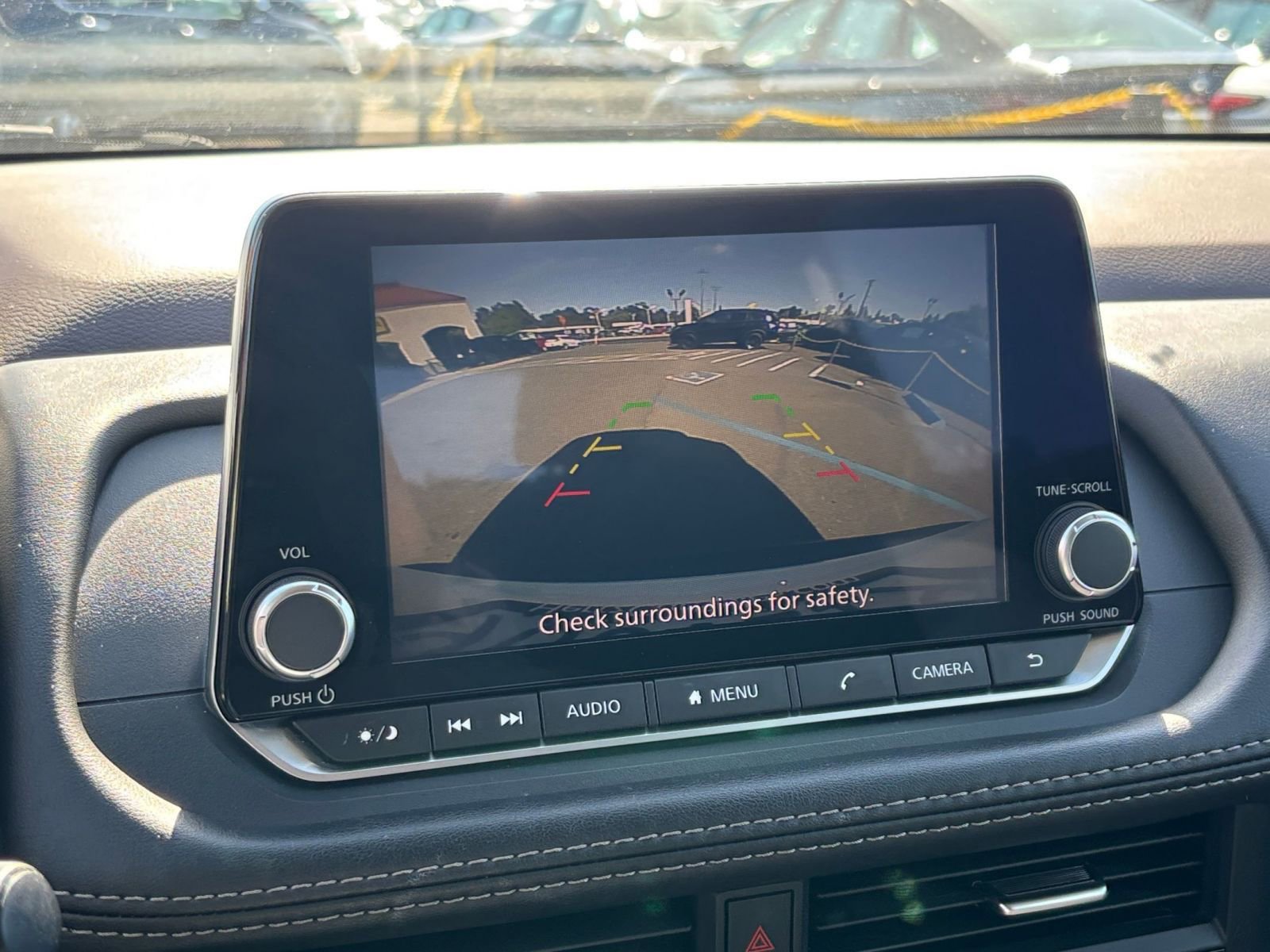 Thumbnail: 2023 Nissan Rogue - 23