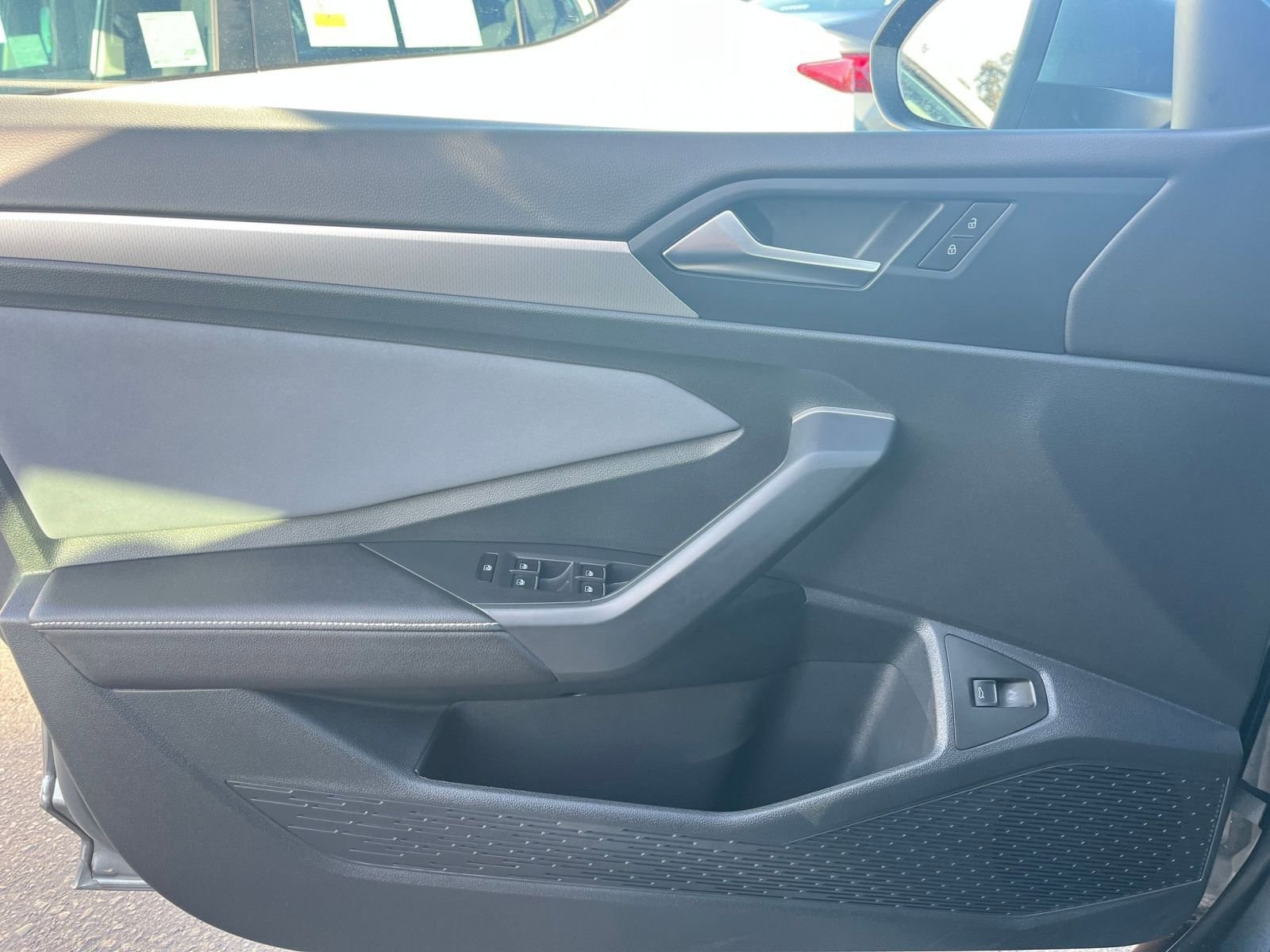 Thumbnail: 2025 Volkswagen Jetta - 20