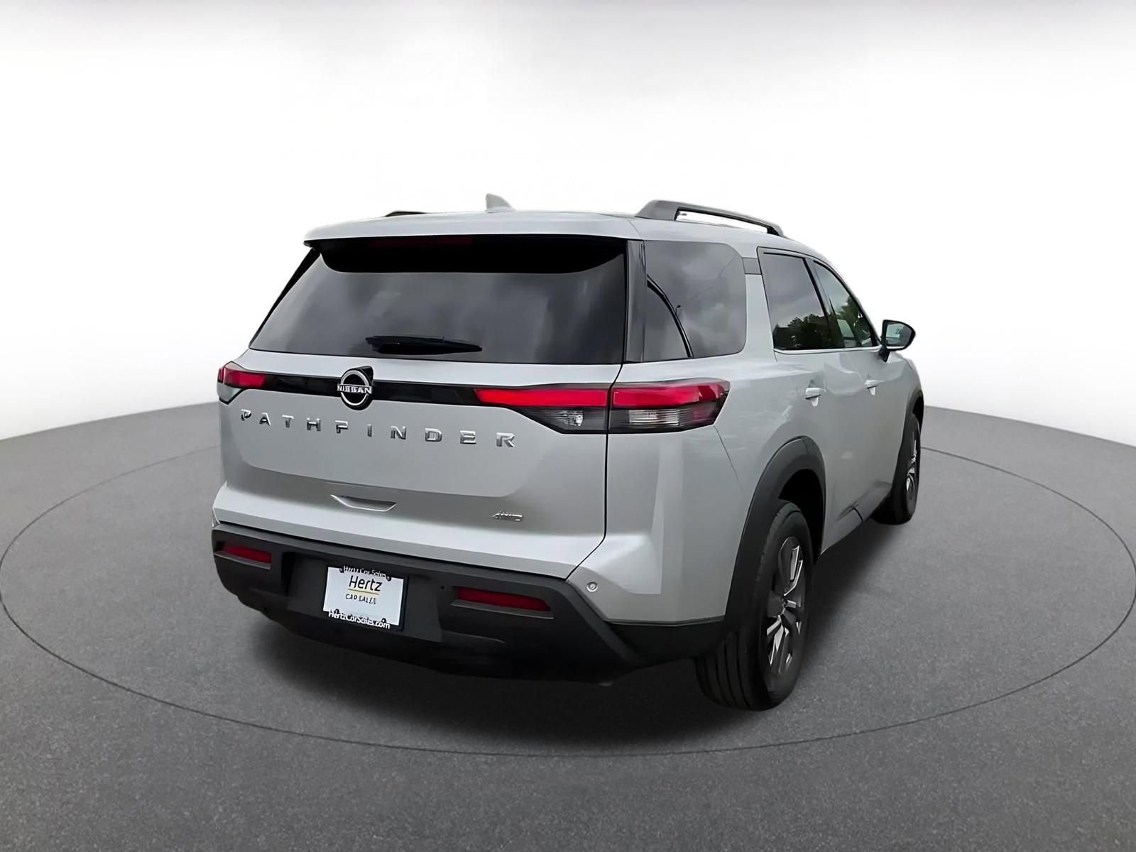 Thumbnail: 2025 Nissan Pathfinder - 14