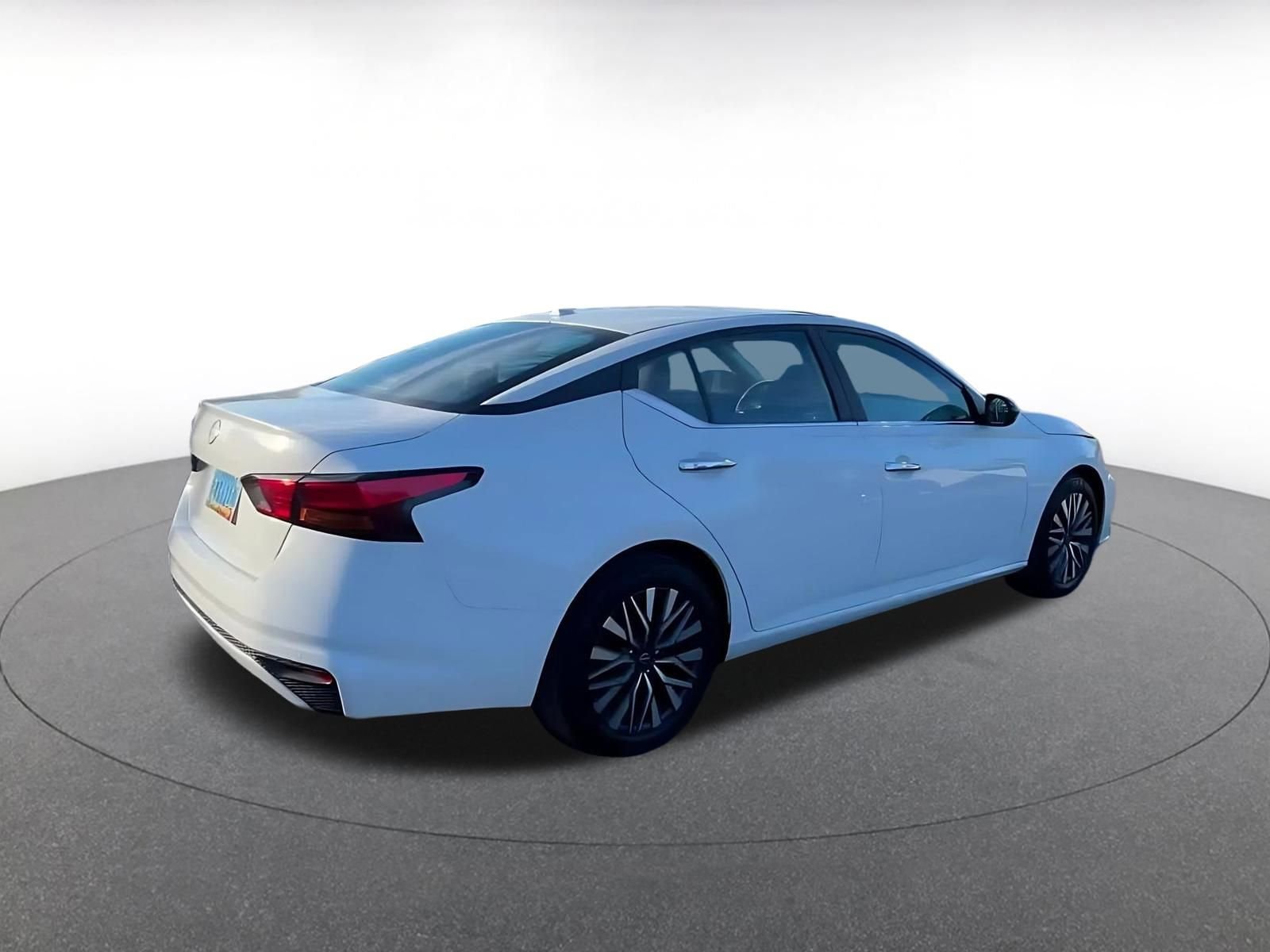 Thumbnail: 2025 Nissan Altima - 15