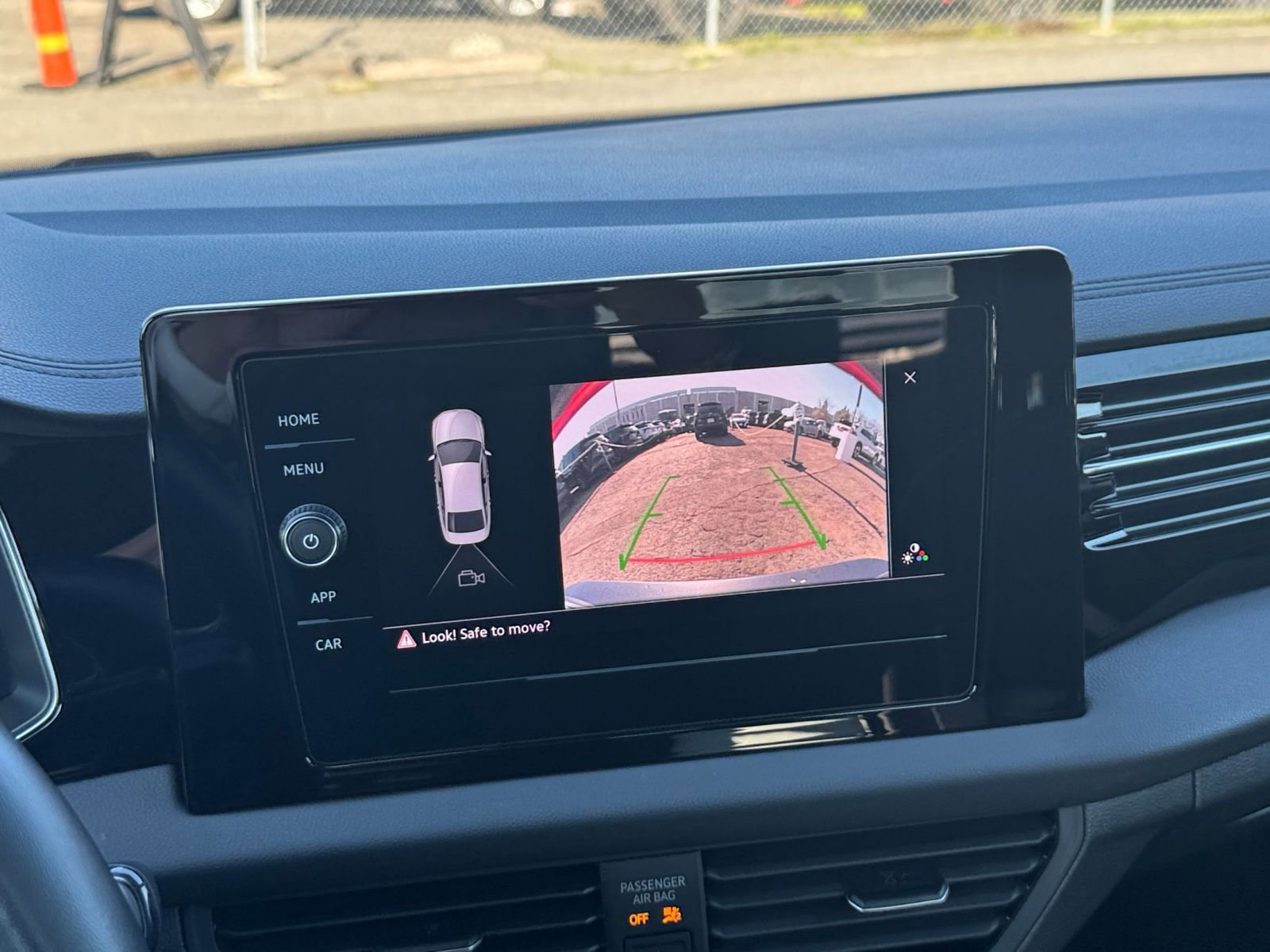 Thumbnail: 2025 Volkswagen Jetta - 17