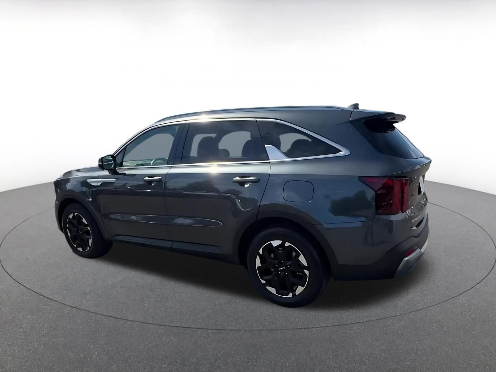 Thumbnail: 2024 Kia Sorento - 10