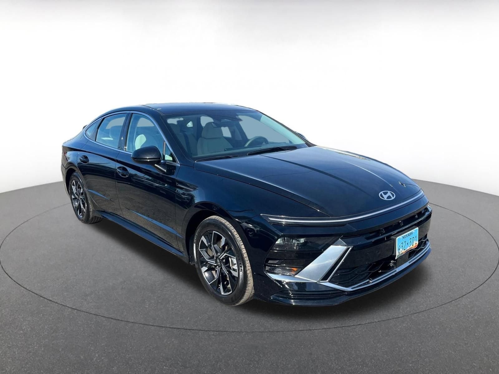 Thumbnail: 2025 Hyundai Sonata - 1