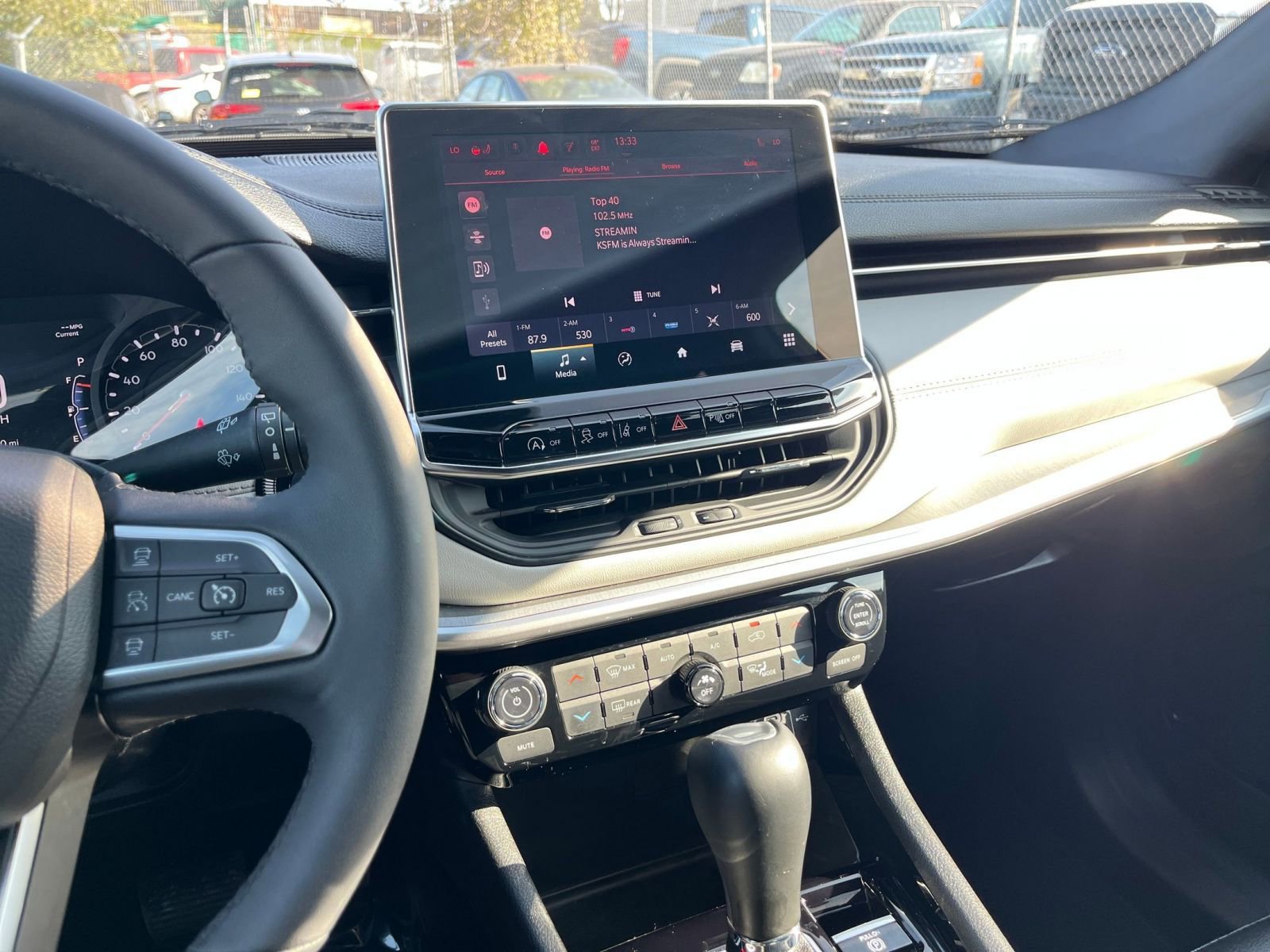 Thumbnail: 2025 Jeep Compass - 17