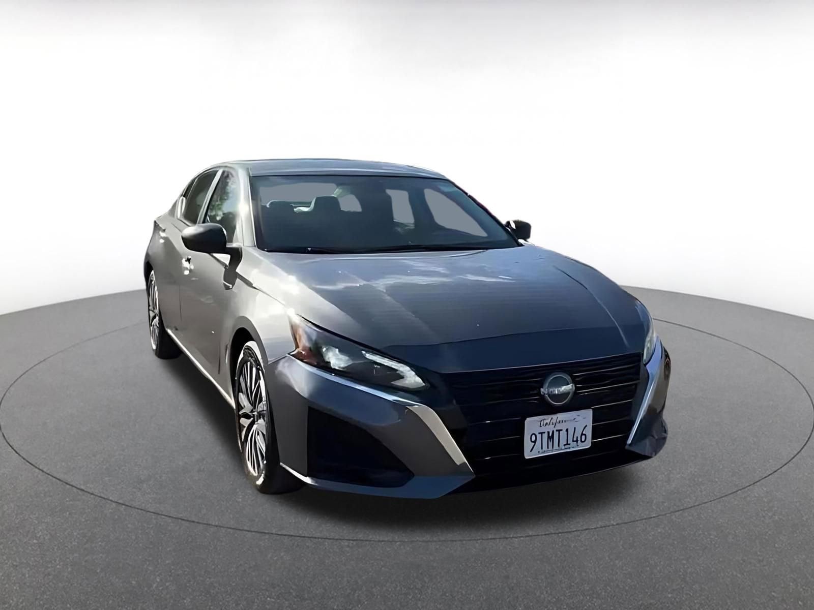 Thumbnail: 2025 Nissan Altima - 3
