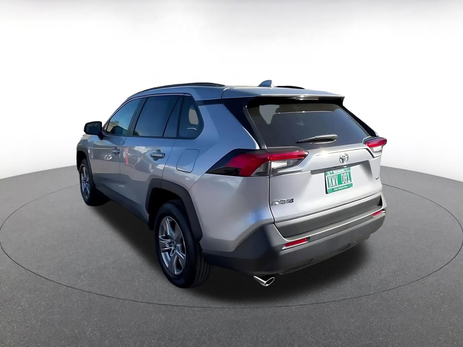 Thumbnail: 2025 Toyota RAV4 - 10