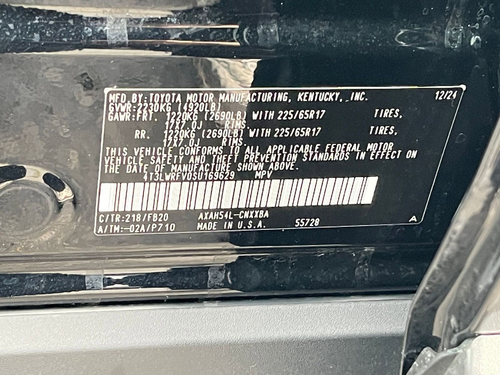 Thumbnail: 2025 Toyota RAV4 - 28