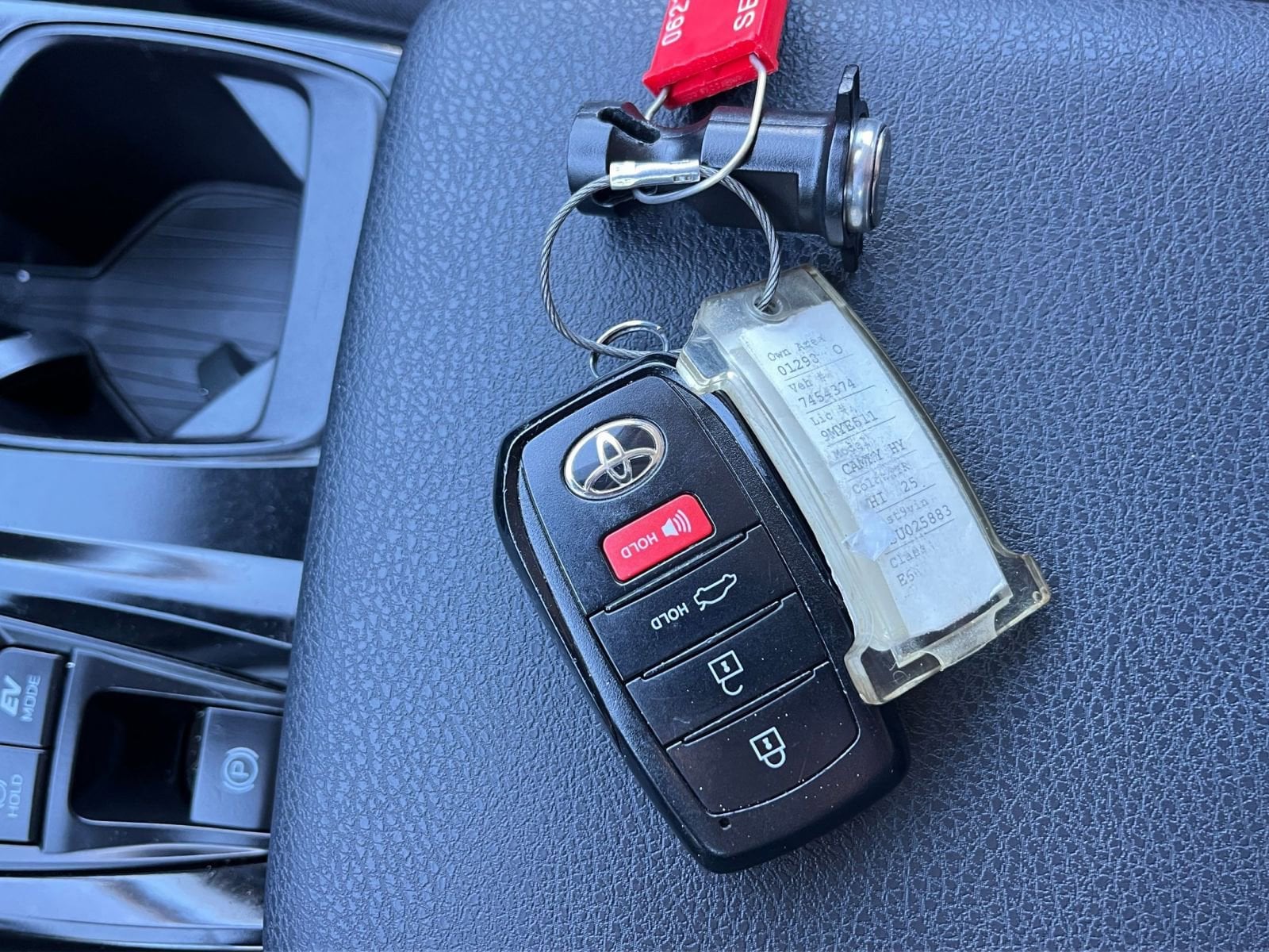 Thumbnail: 2025 Toyota Camry - 30