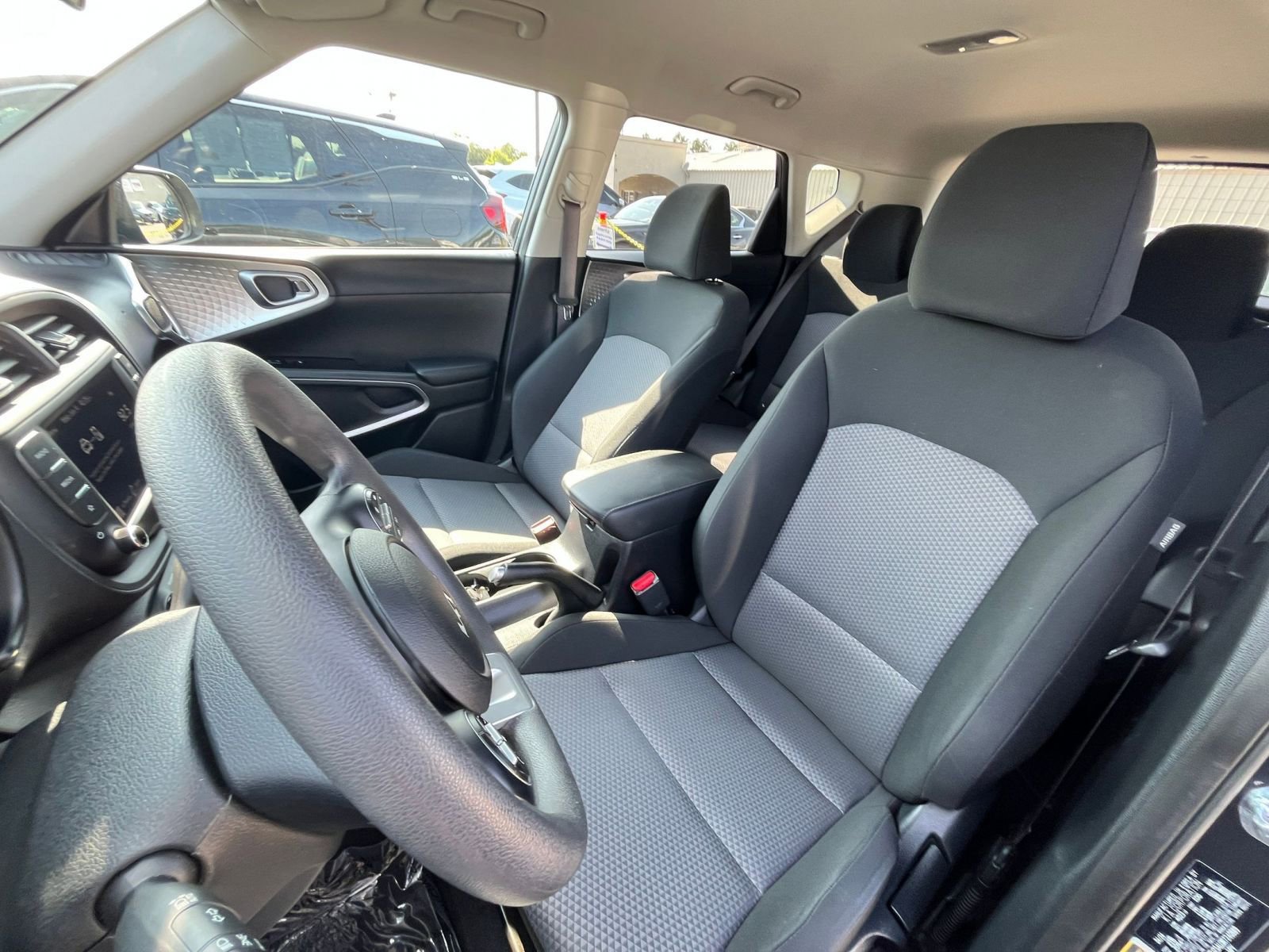 2024 Kia Soul LX 34