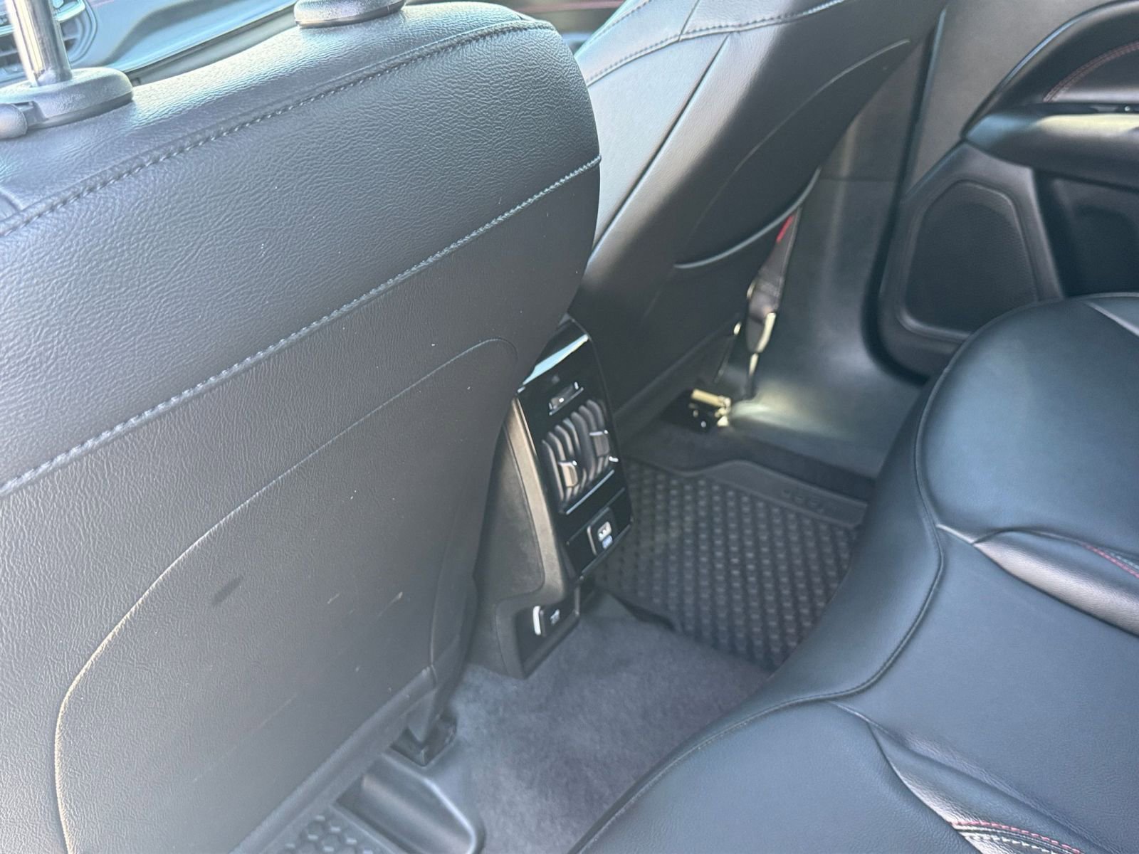 Thumbnail: 2025 Jeep Compass - 22