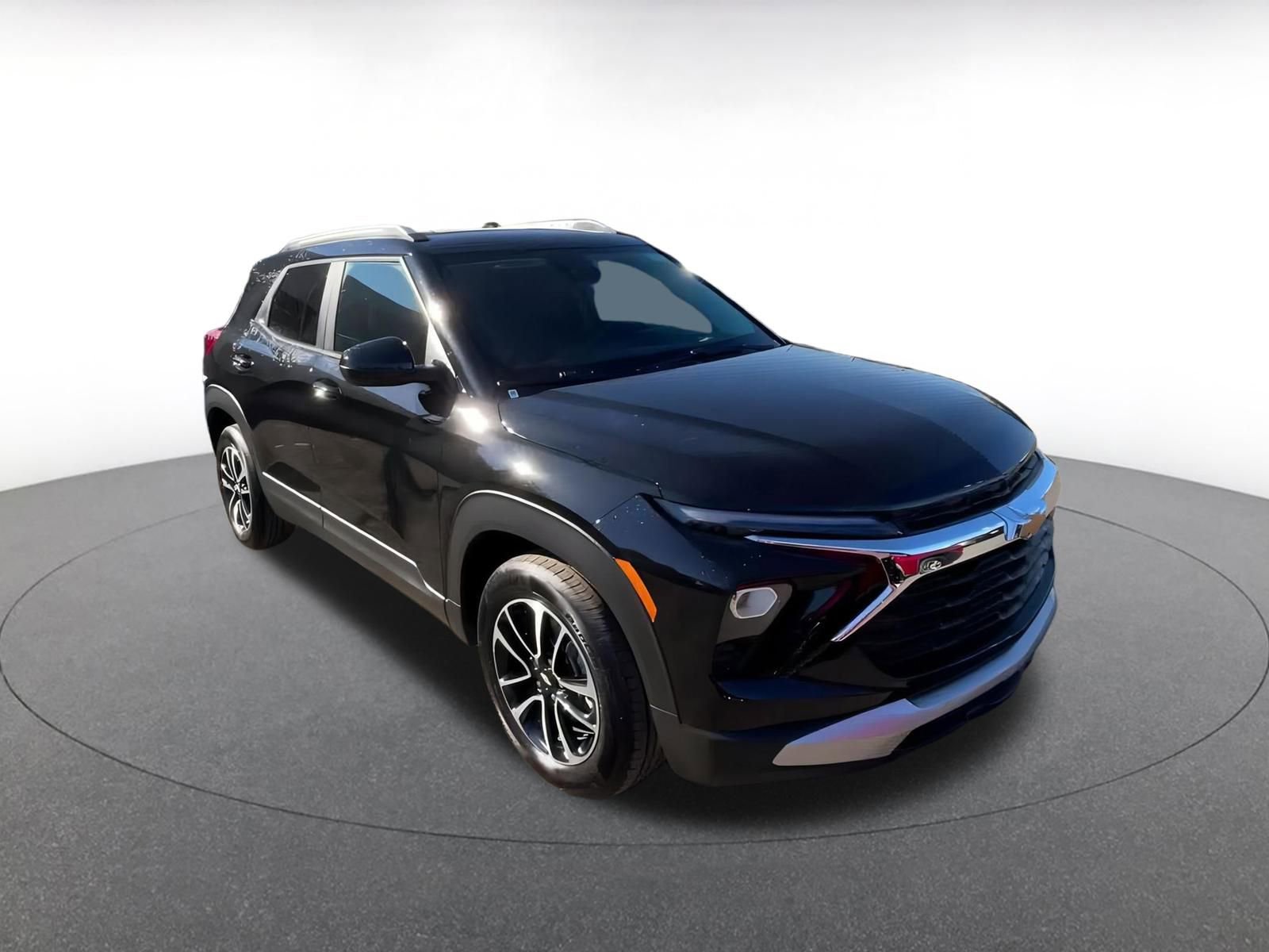 Thumbnail: 2025 Chevrolet TrailBlazer - 3