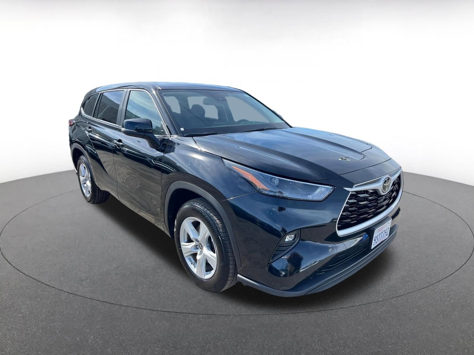 Thumbnail: 2025 Toyota Highlander - 1