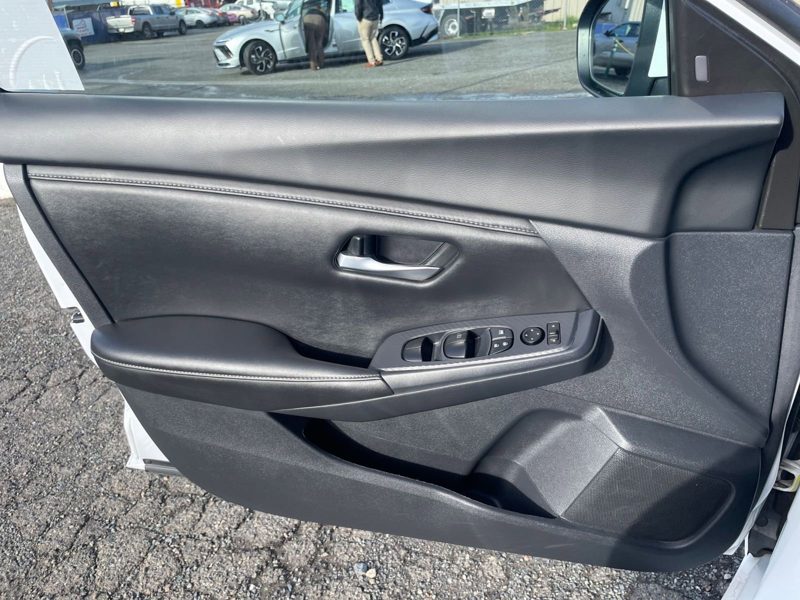 Thumbnail: 2025 Nissan Sentra - 20