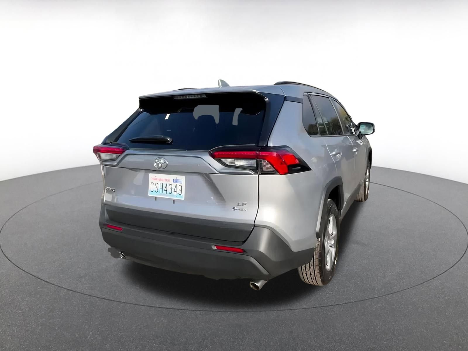 Thumbnail: 2025 Toyota RAV4 - 14