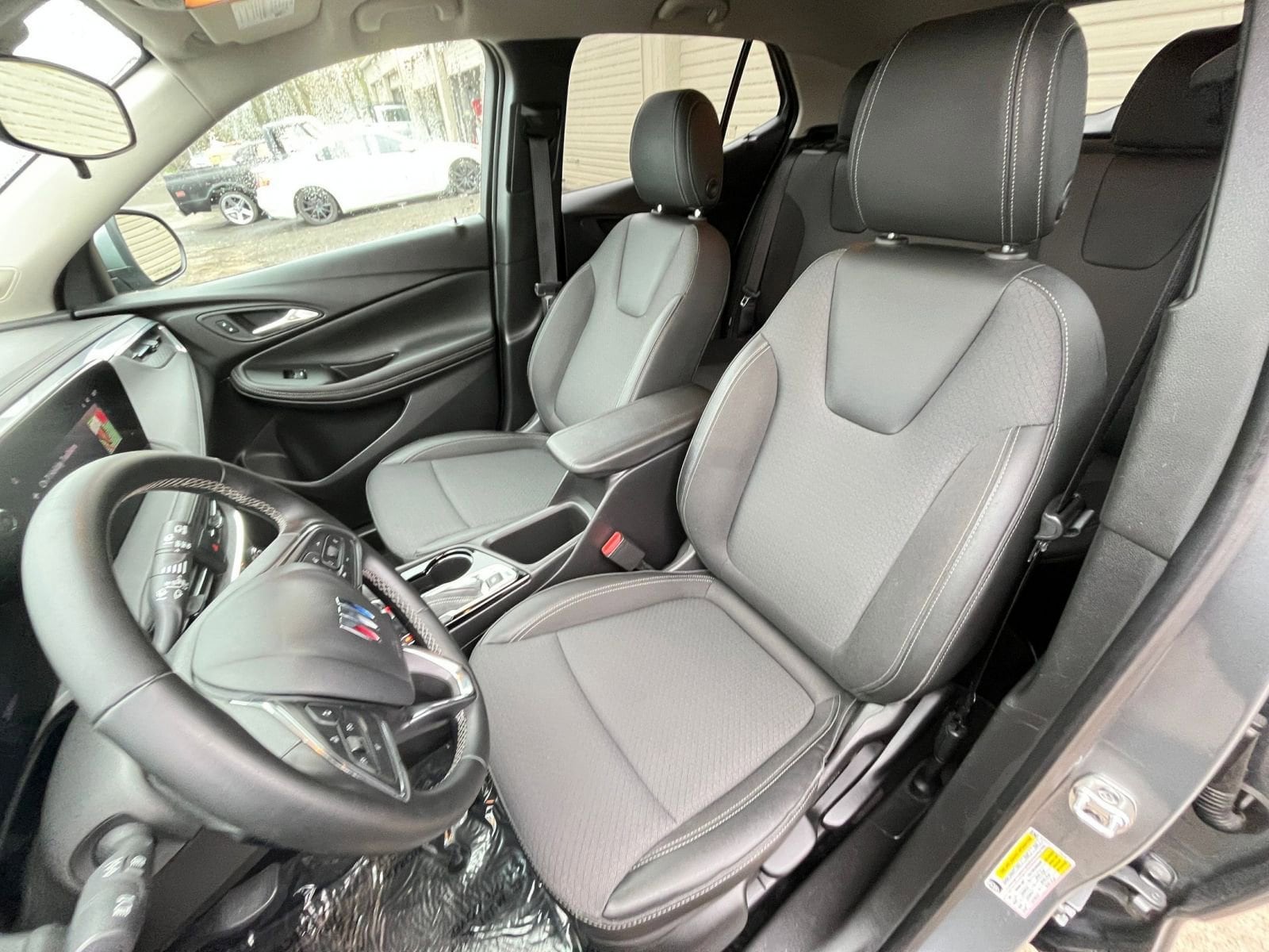 Thumbnail: 2025 Buick Encore GX - 34