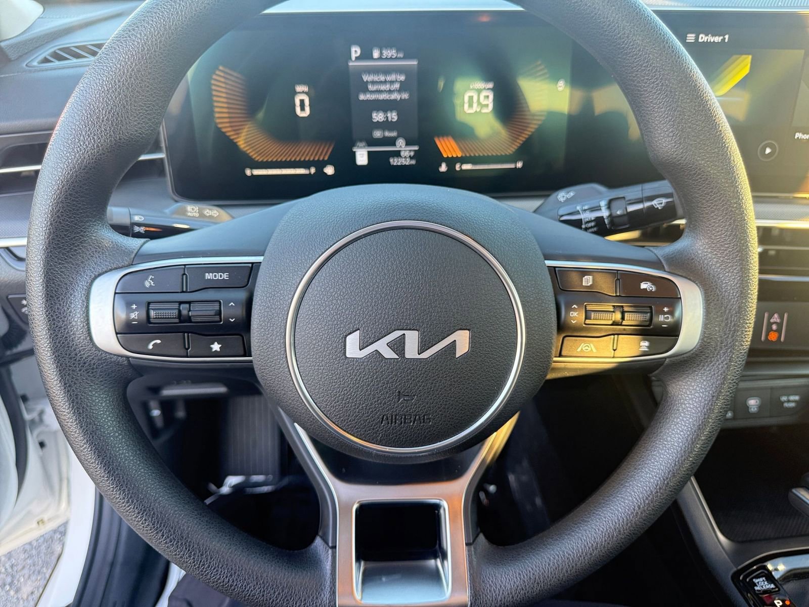 Thumbnail: 2025 Kia K5 - 29