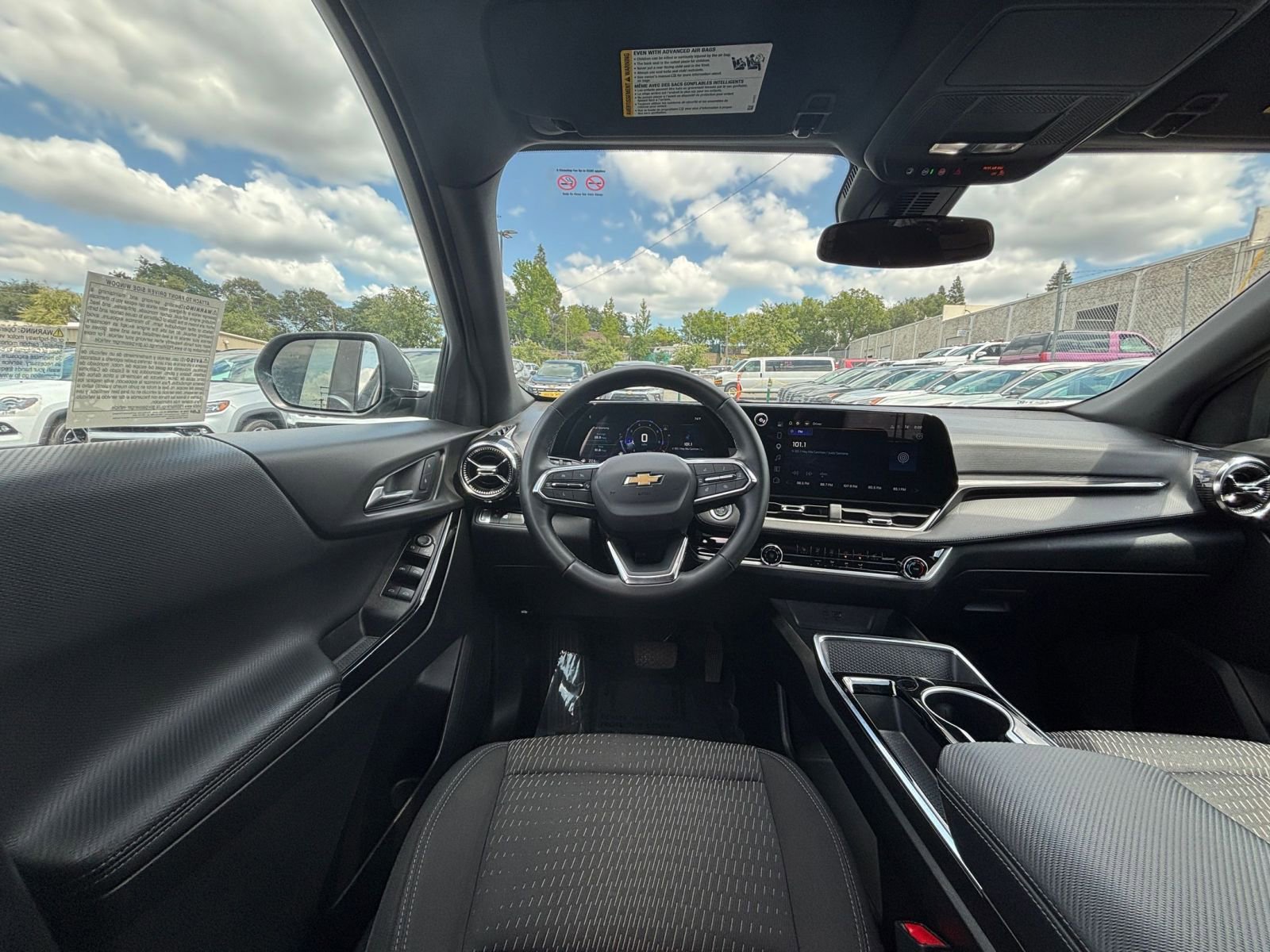 Thumbnail: 2025 Chevrolet Equinox - 35