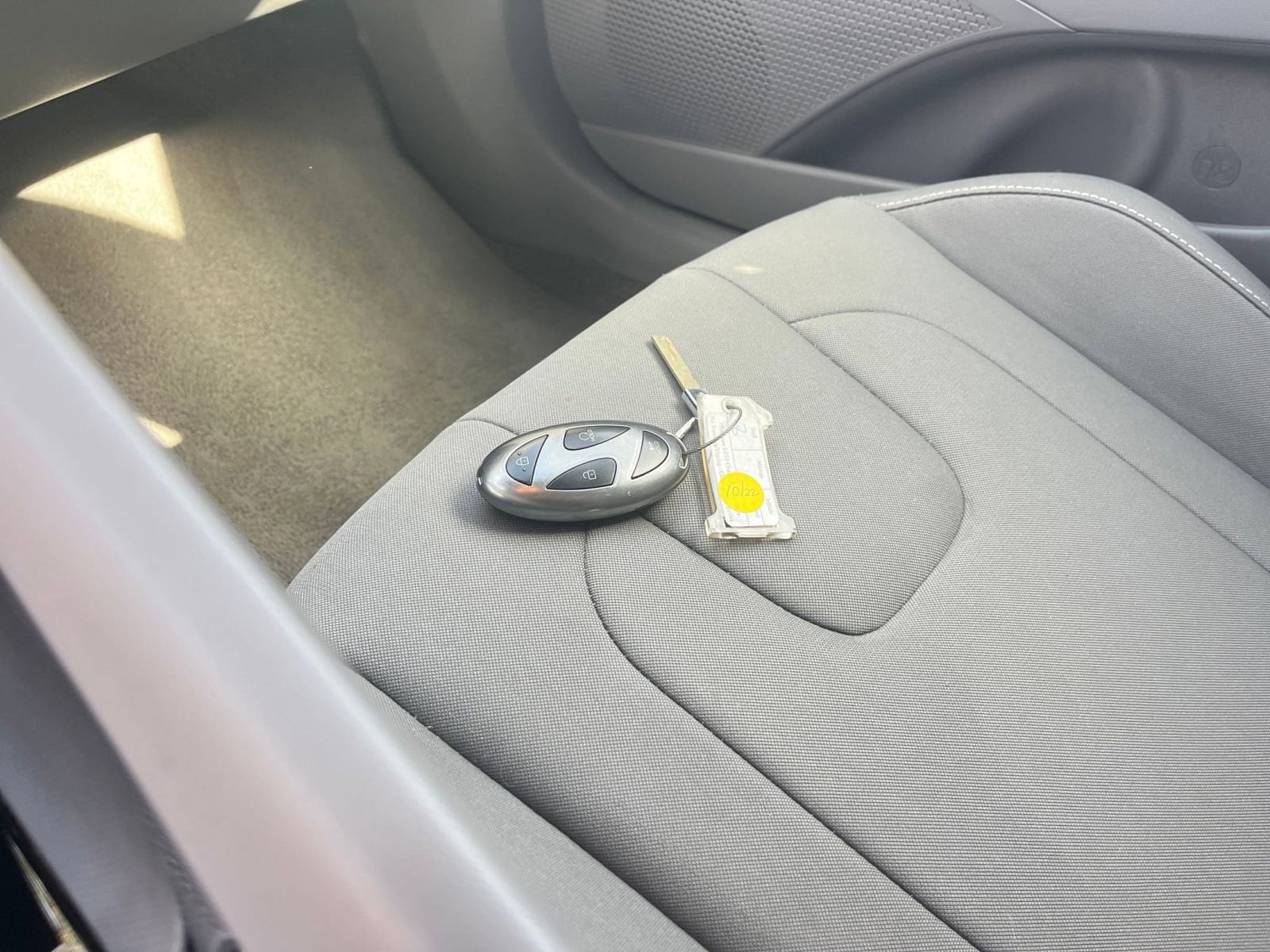 Thumbnail: 2025 Hyundai Elantra - 22