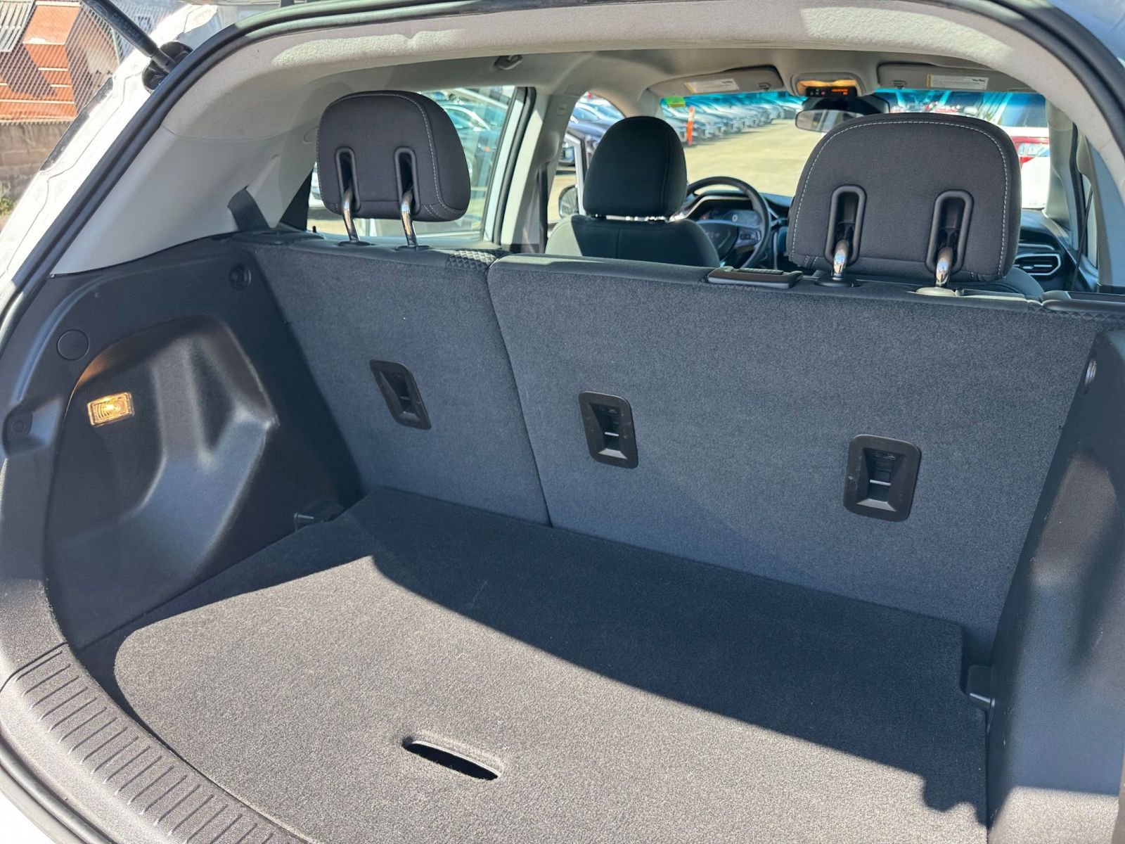 Thumbnail: 2023 Chevrolet Bolt EV - 32
