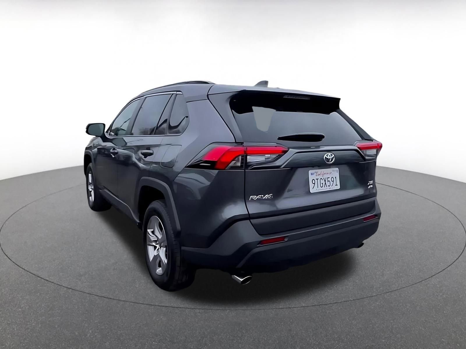 Thumbnail: 2025 Toyota RAV4 - 11