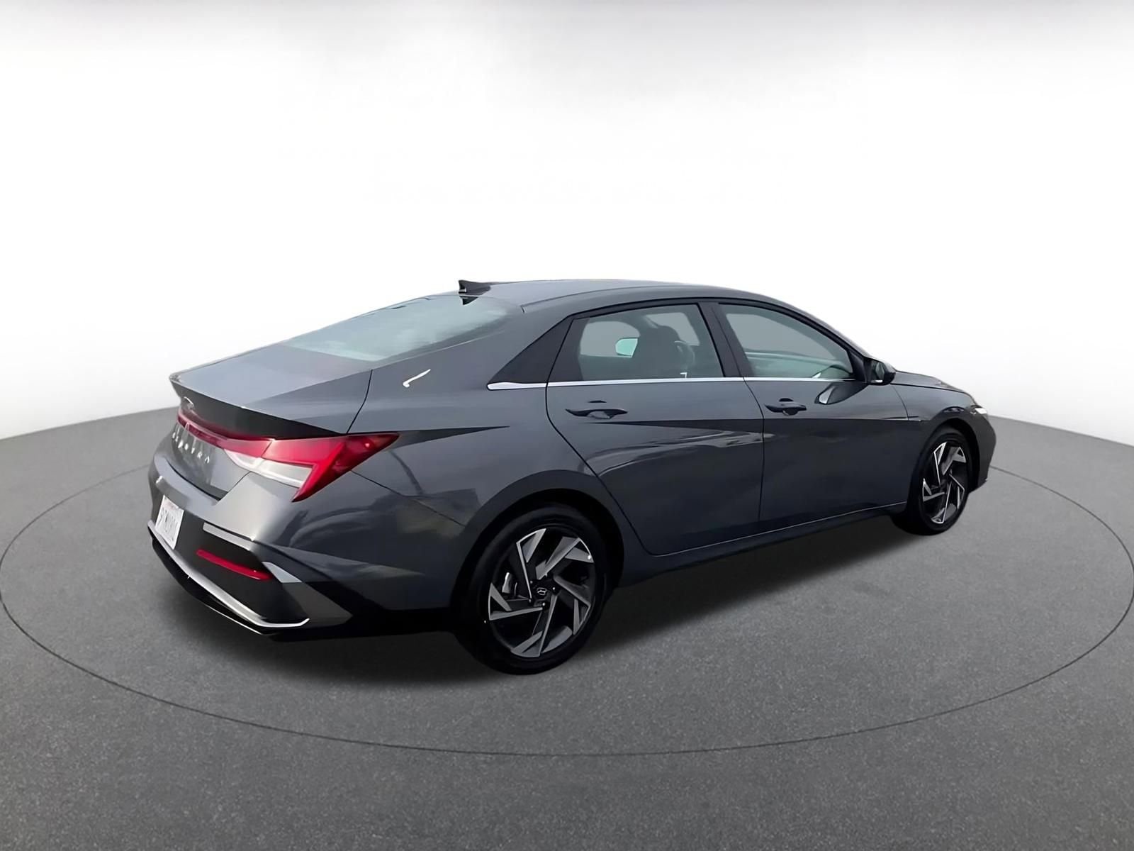 Thumbnail: 2025 Hyundai Elantra - 14