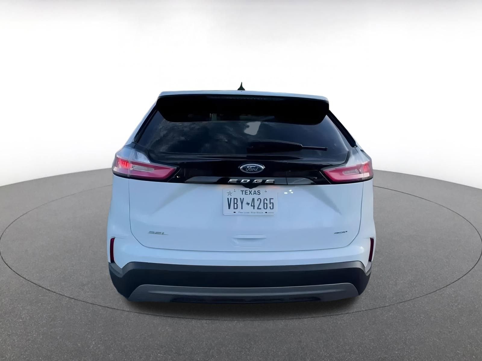Thumbnail: 2024 Ford Edge - 12