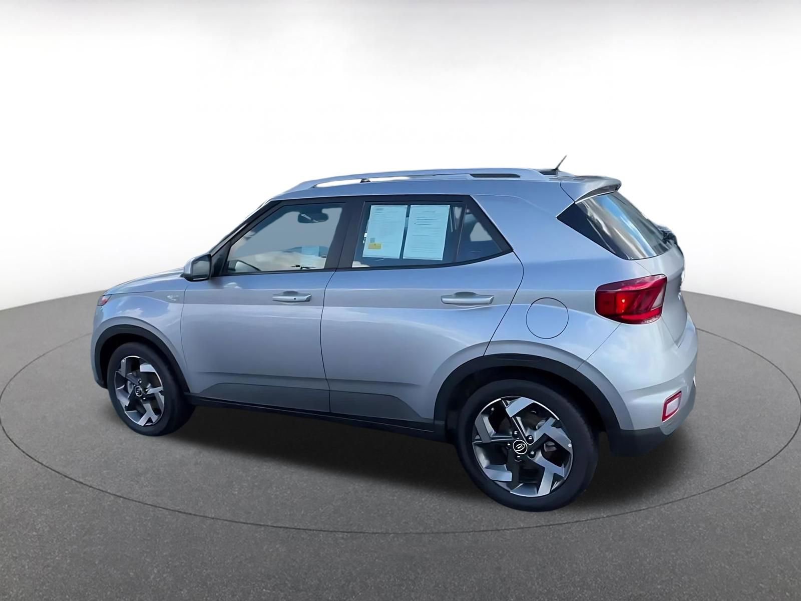 Thumbnail: 2025 Hyundai Venue - 10