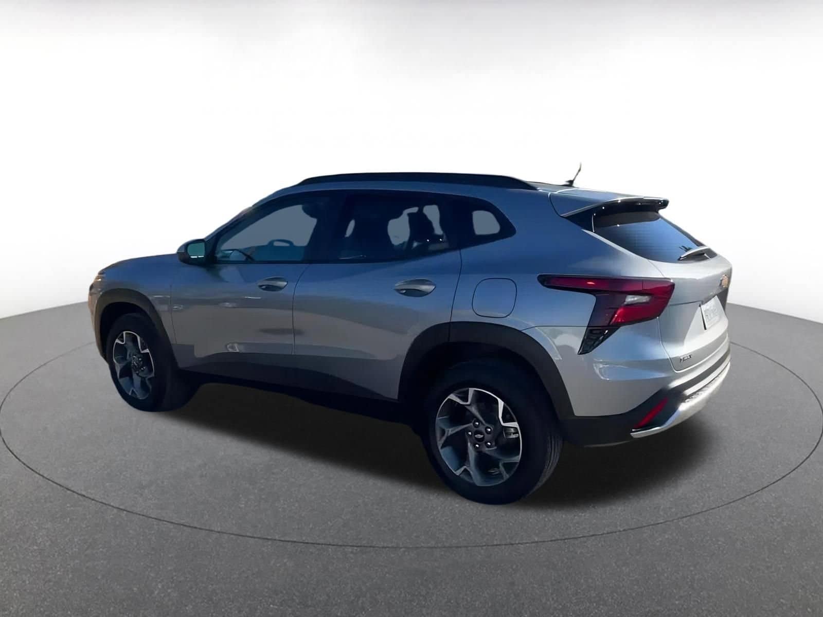 Thumbnail: 2025 Chevrolet Trax - 9