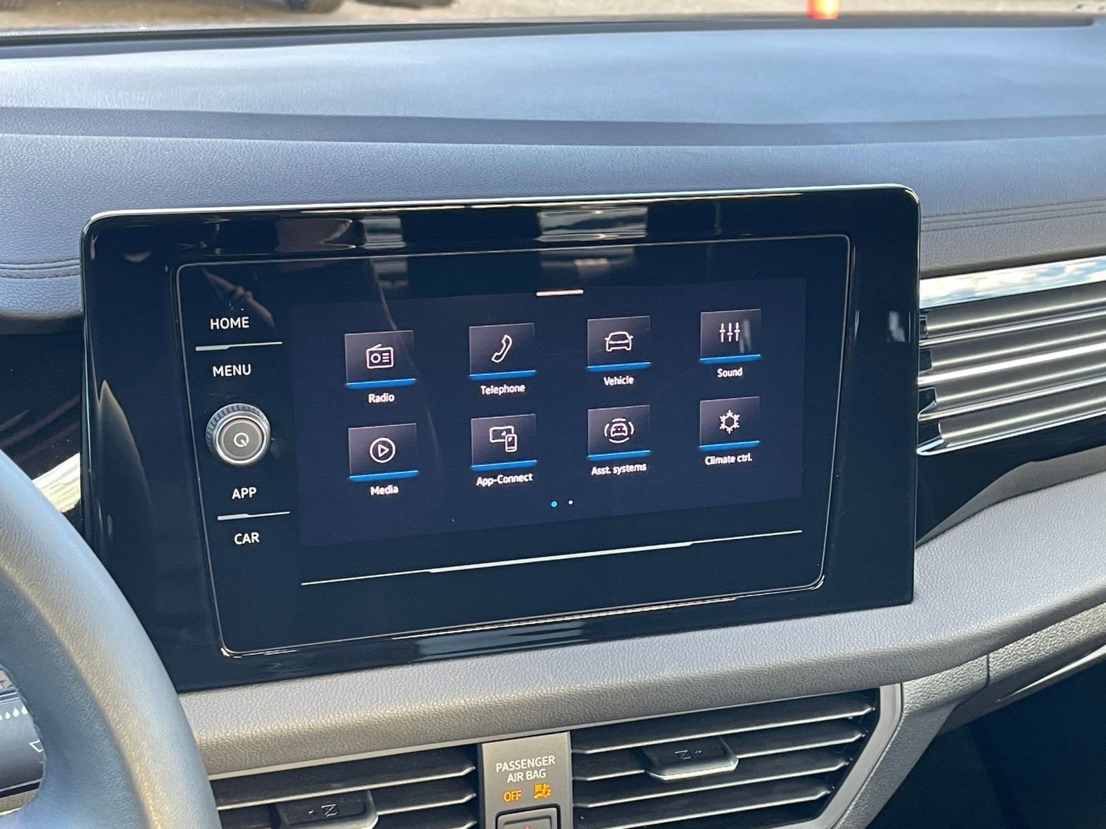 Thumbnail: 2025 Volkswagen Jetta - 21